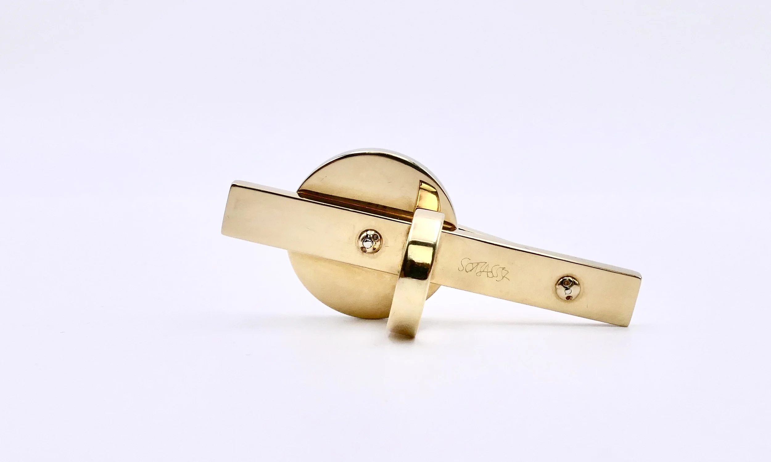 ettore-sottsass-statement-gold-onyx-diamonds-ring-cleto-munari