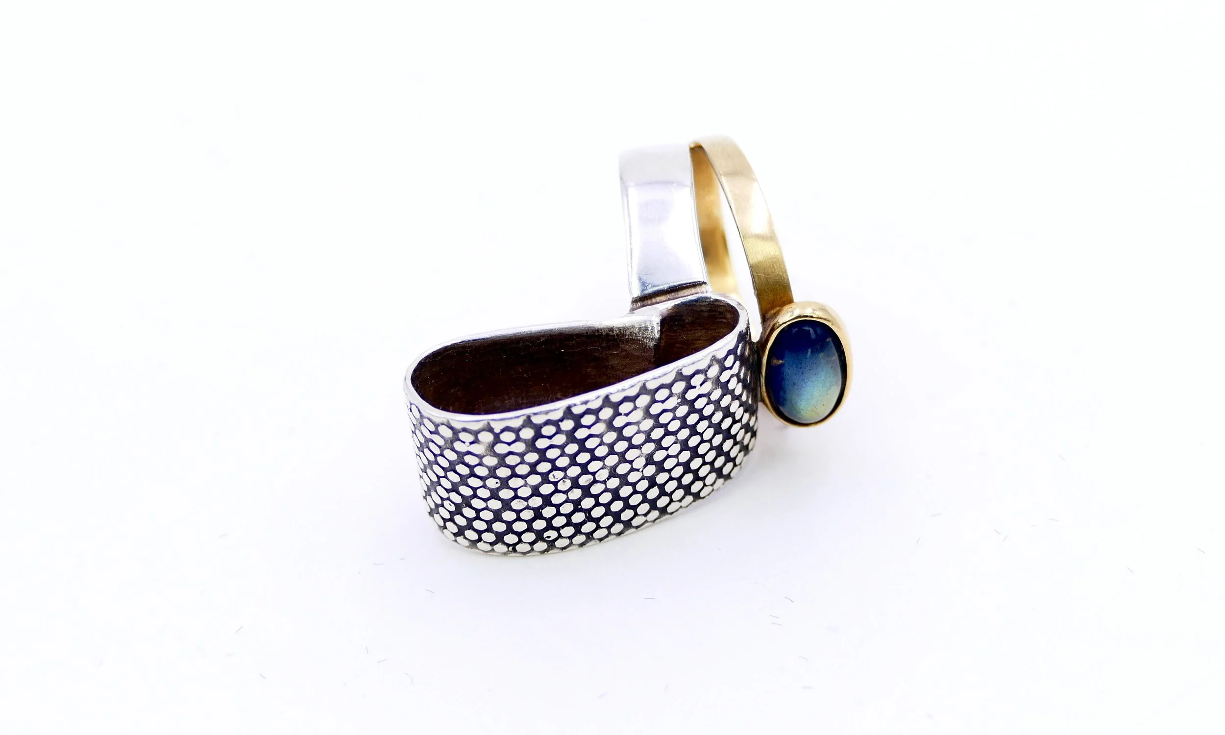 janine renard trame gold silver labradorite unique ring 2.JPG