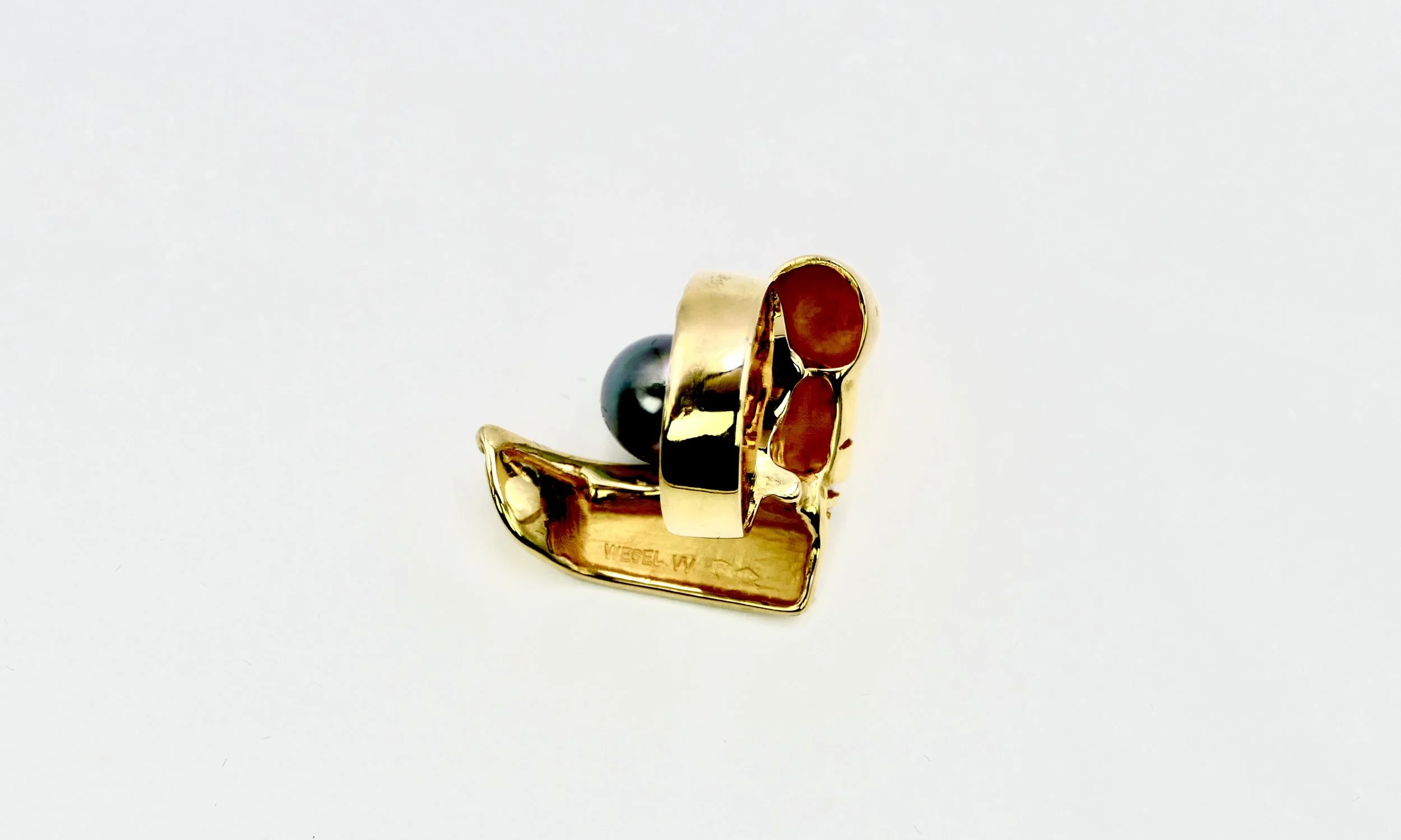 Claude Wesel gold diamond tahiti pearl Model 5862 -6.JPG