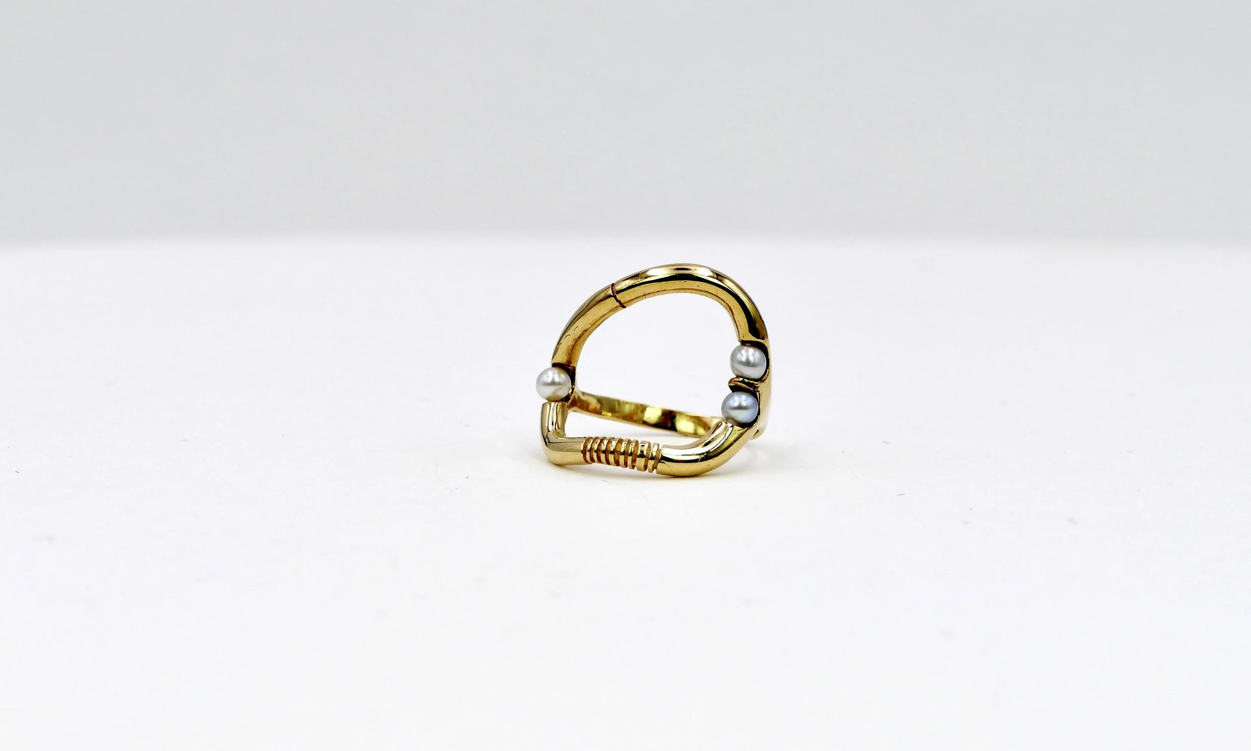 Claude Wesel 18ct gold & pearls ring