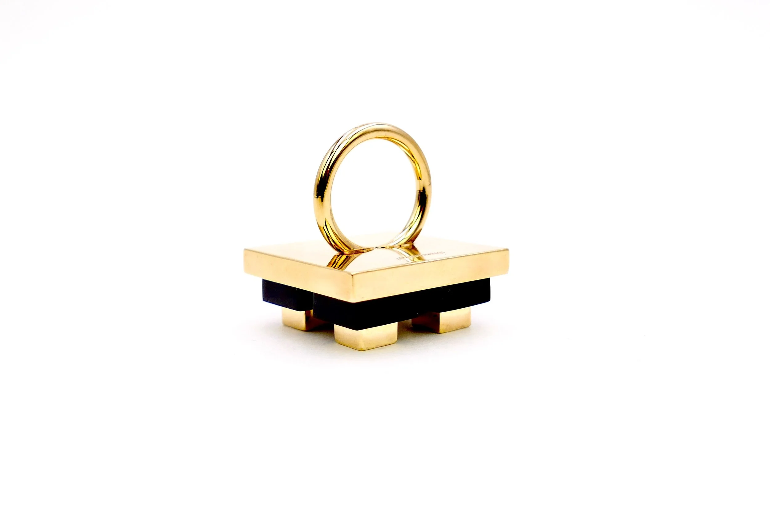 ettore-sottsass-poker-gilded-silvr-ring-cleto-munari-7.jpeg