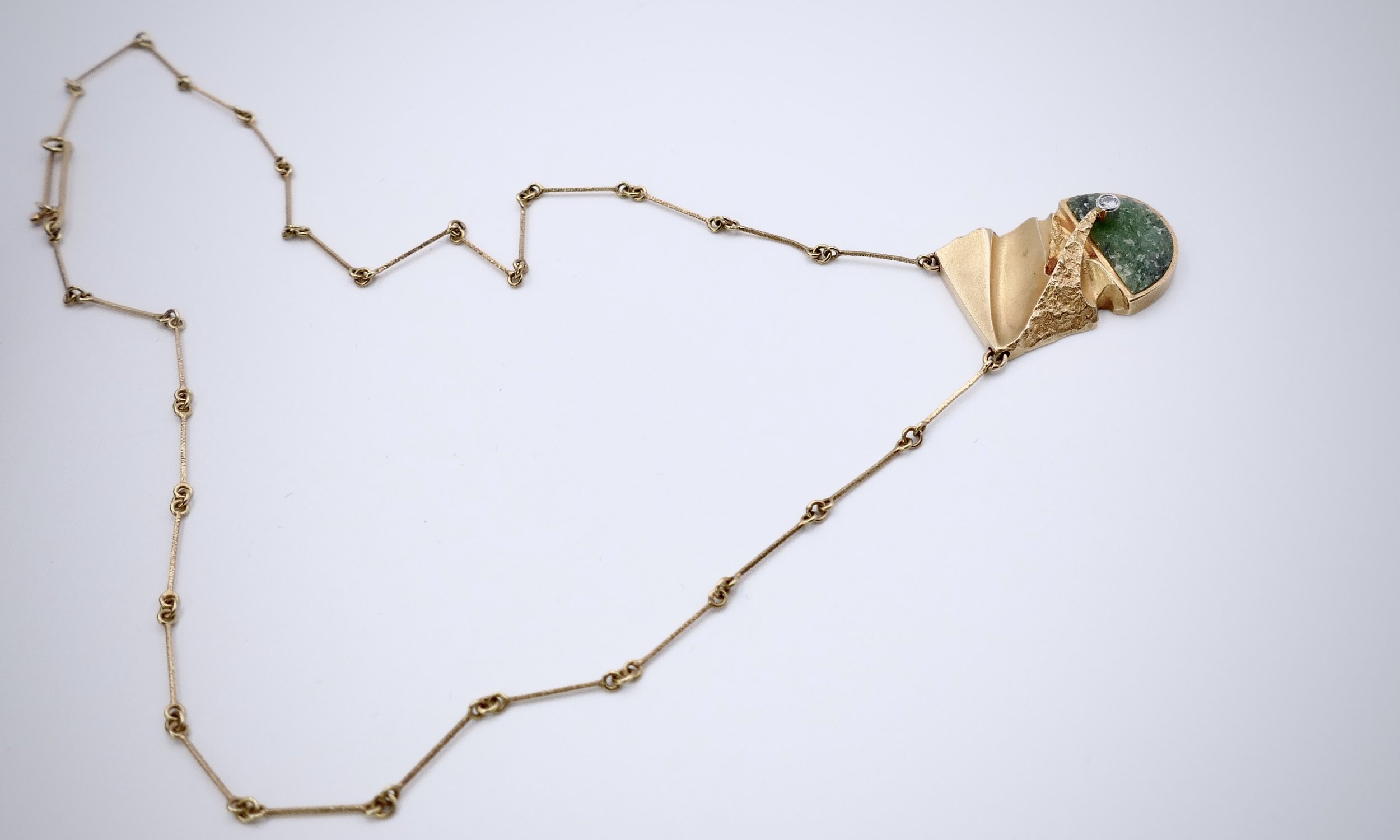 Bjorn-Weckstrom_Aztec_gold-diamond_necklace-2.jpeg