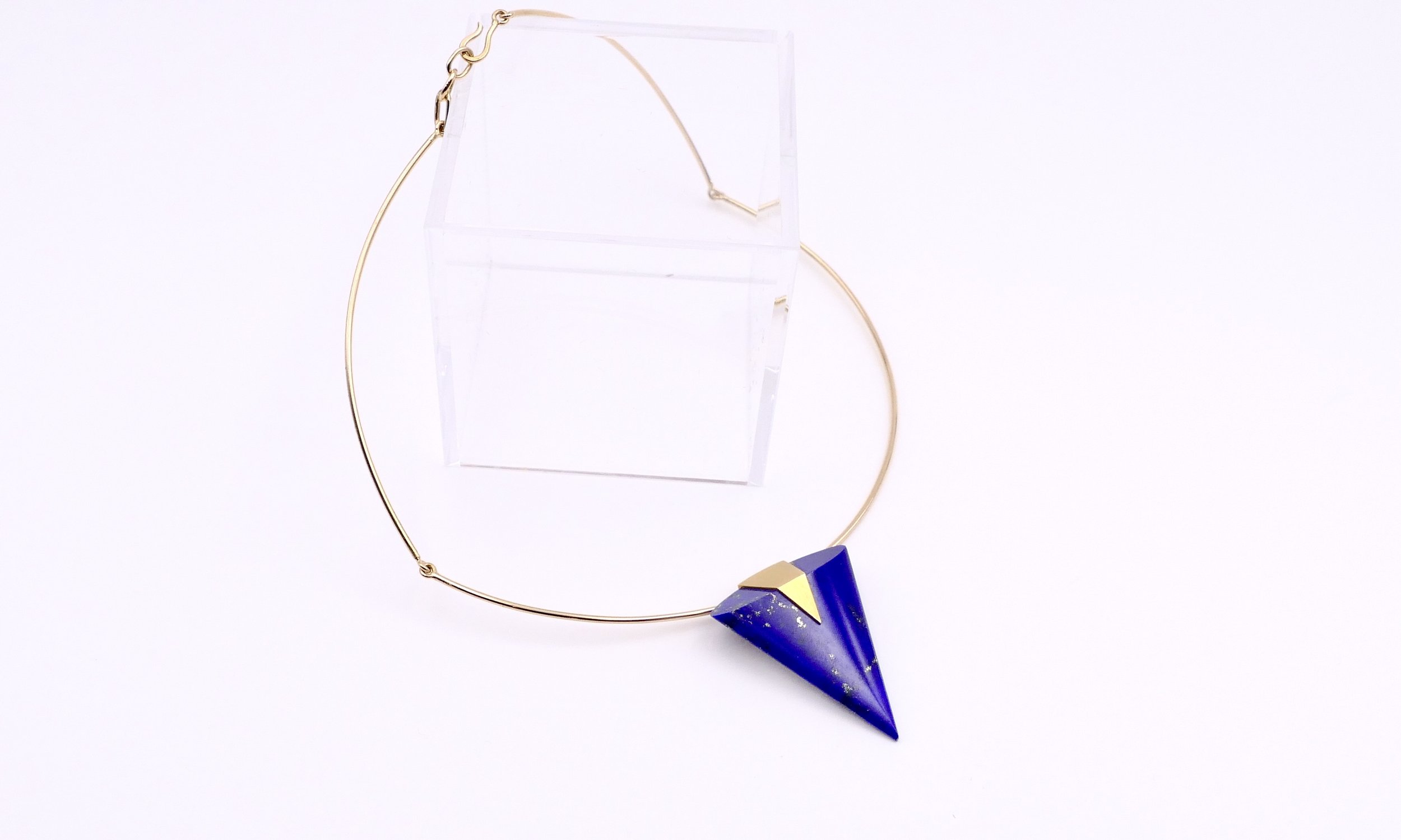 Othmar-Zschaler-modernist_gold_lapis_pendant-4.jpeg
