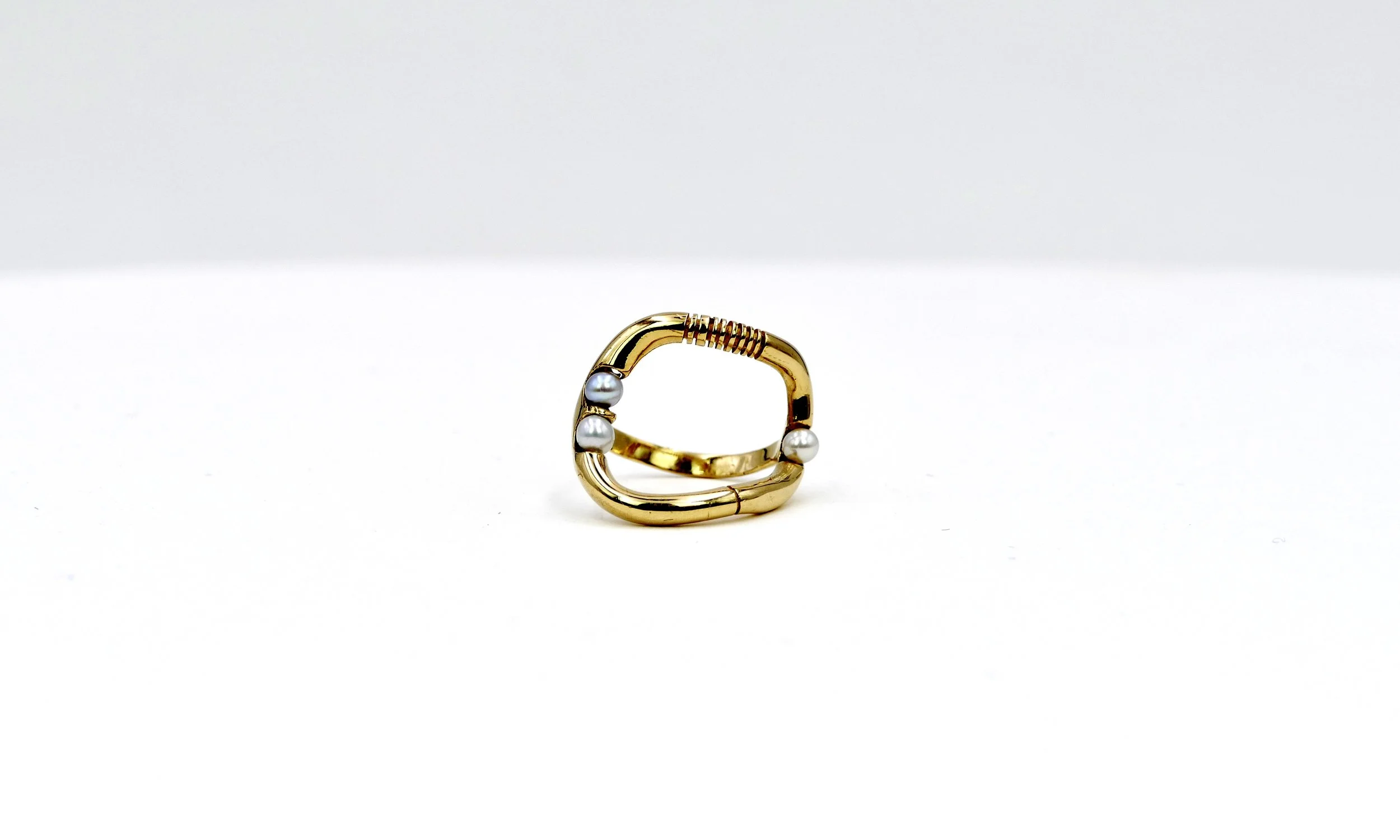 claude wesel gold ring pearls 3687-4.JPG