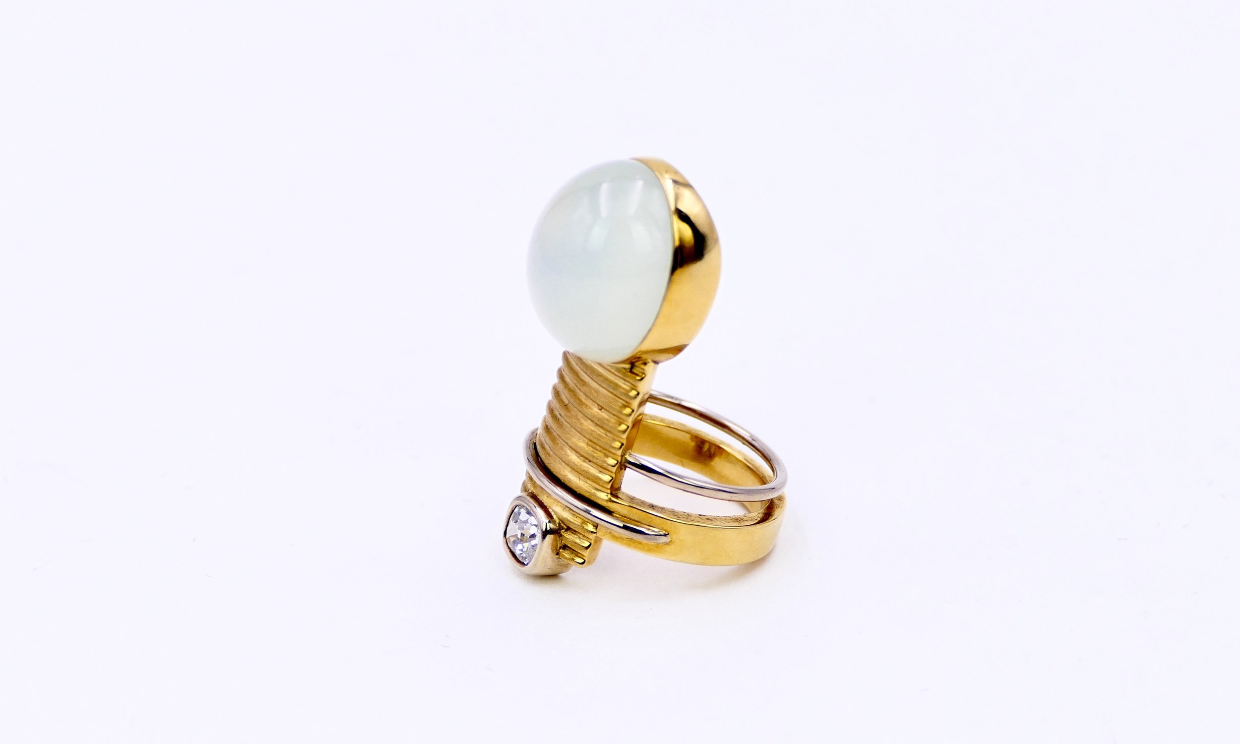 janine renard lune brillante gold moonstone cabochon unique ring 2.JPG