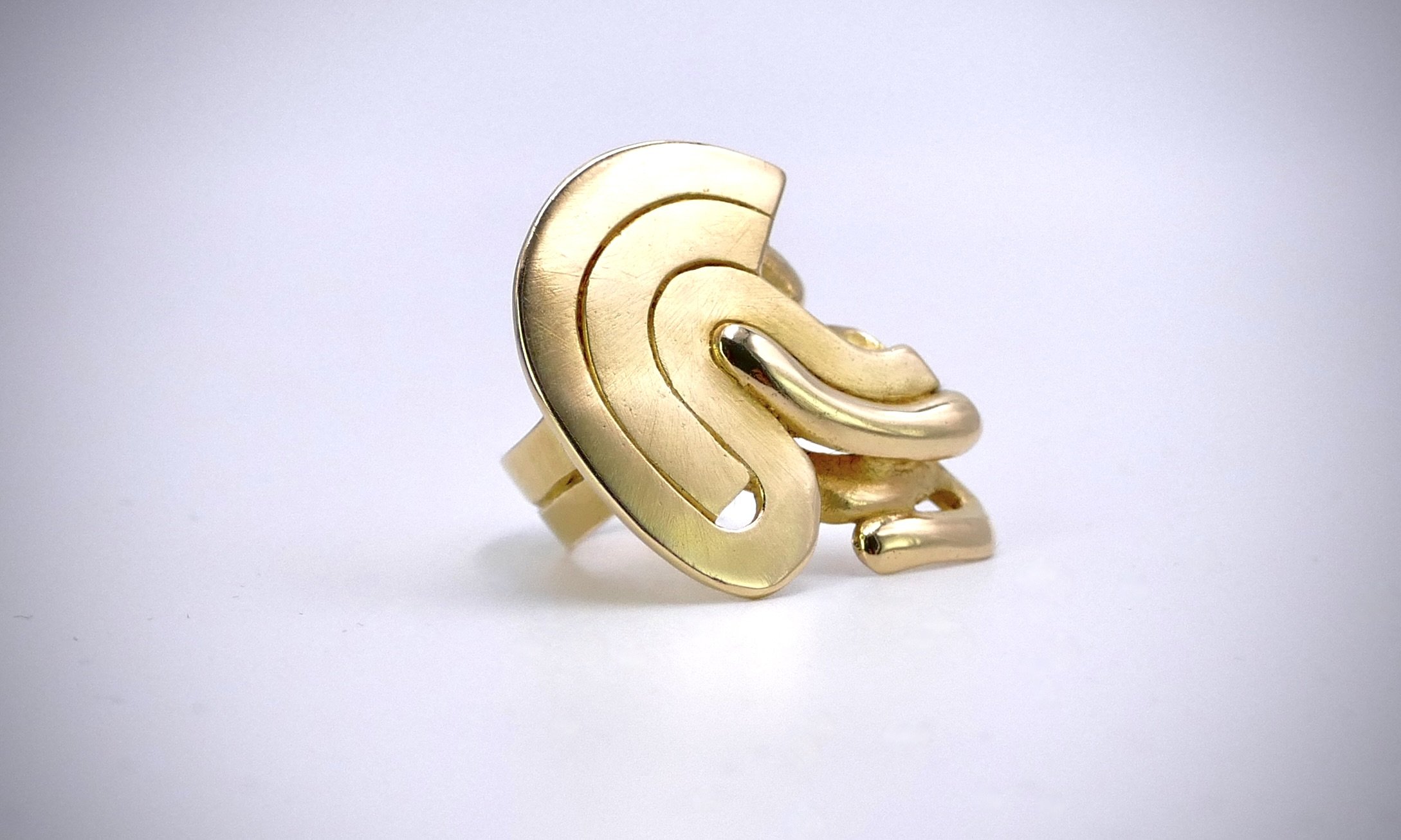 claude-wesel_gold-ring_Pi-collection_#3564-1.jpeg