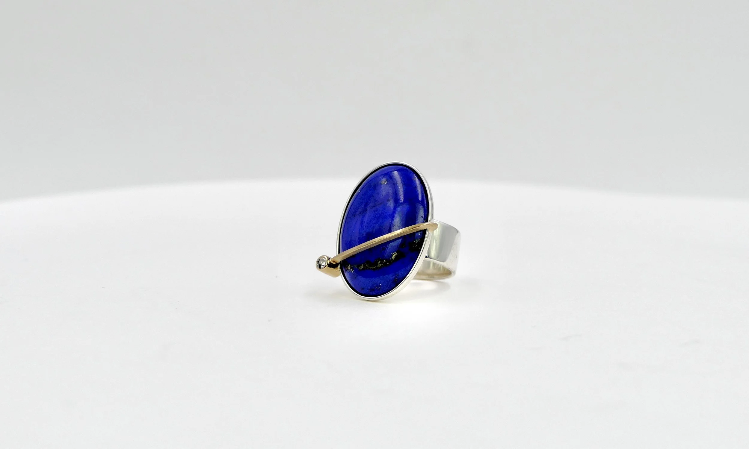 Janine Renard unique gold lapis lazuli ring