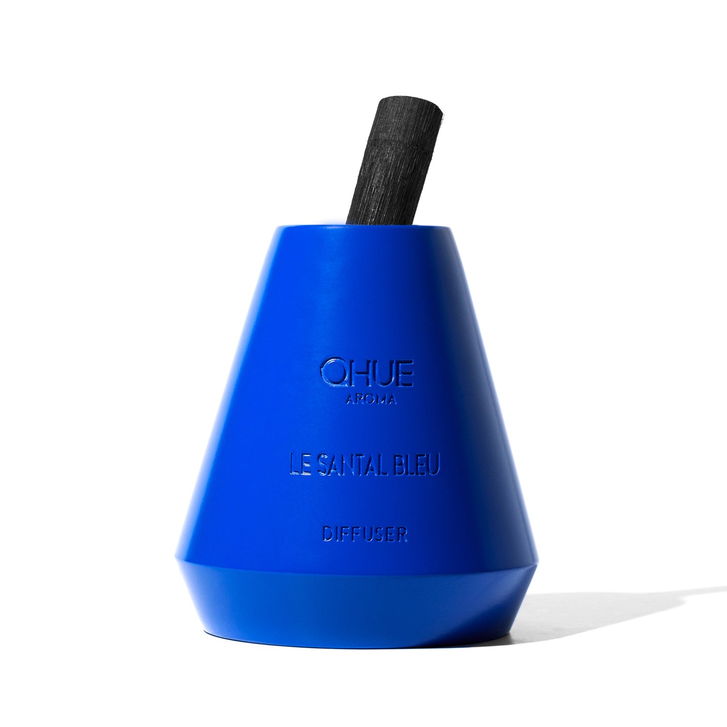 Le Santal Bleu | Scented Fragrance Spray | Qhue Lifestyle — QHUE LIFESTYLE  | Luxury Candles | Fine Fragrances | Diffusers