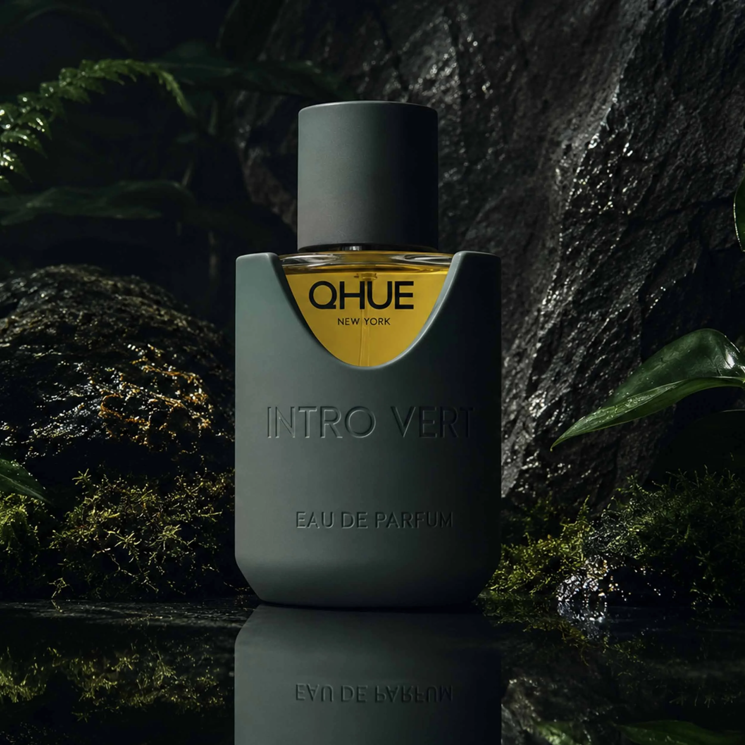 Qhue New York Intro Vert Eau de Parfum luxury fragrance inspired by green citrus, Haitian vetiver, and nature.
