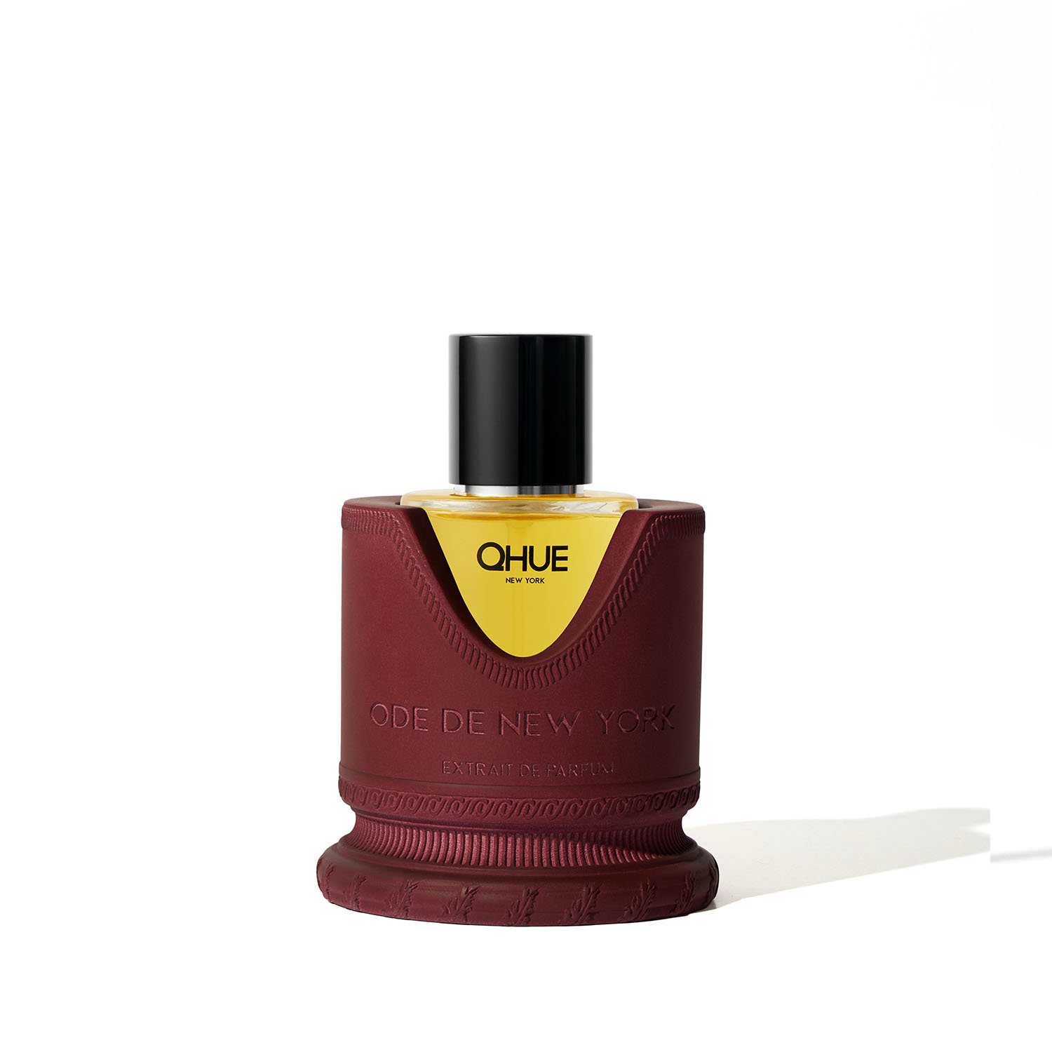<img src="Qhue New York empire collection.jpg" alt="Ode de New York parfum bottle from the Empire Collection by Qhue, capturing New York City's vibrant essence">