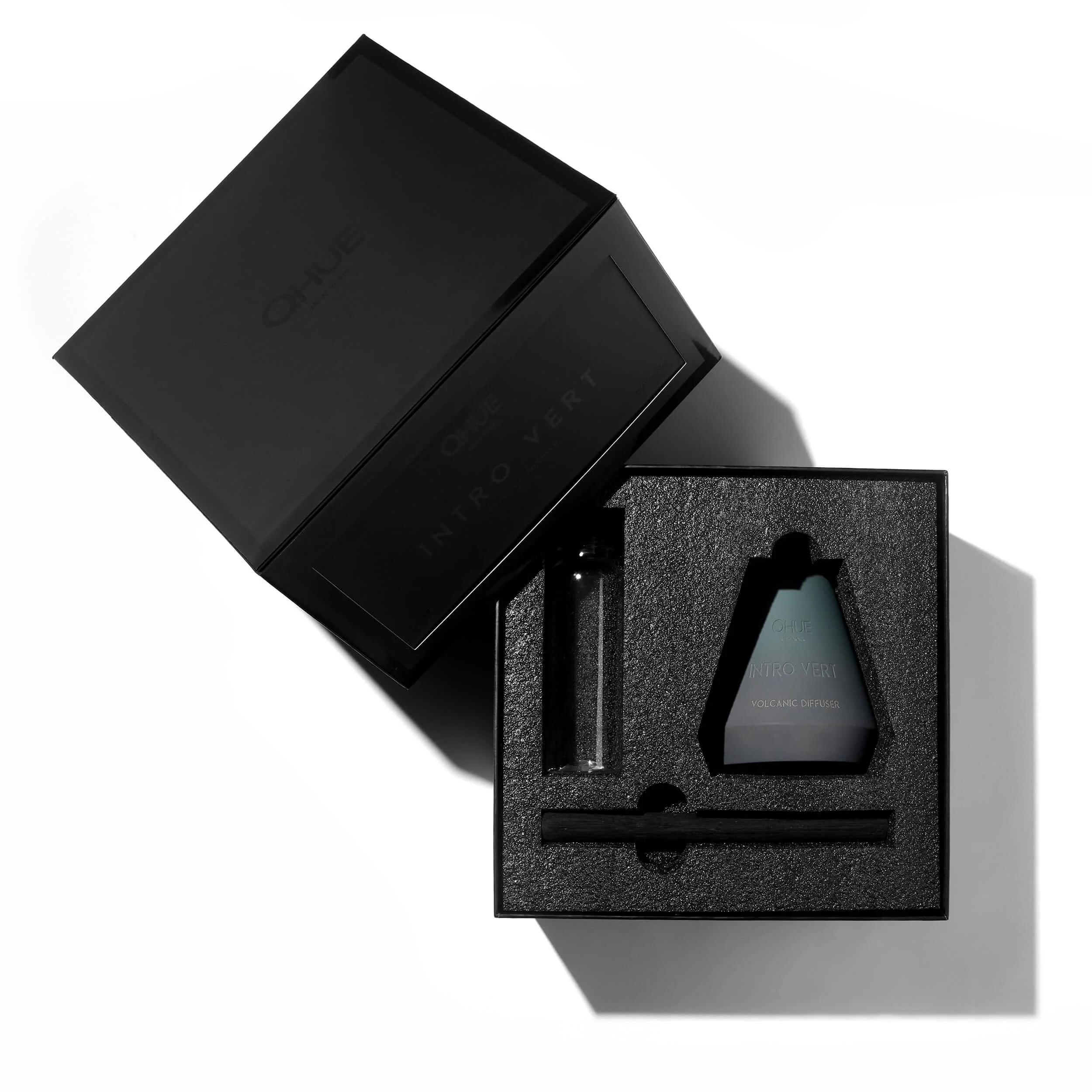 diffuser-packaging-qhuenewyork-introvert.jpg