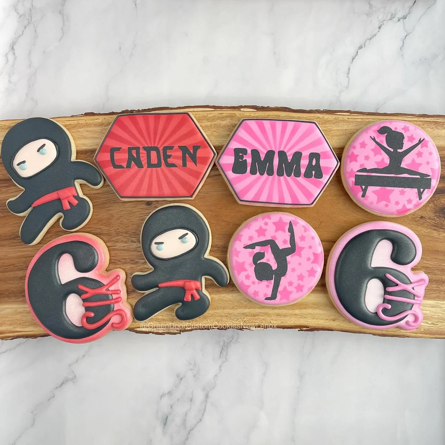 Happy Birthday! 🥷 🤸 🎉 

#Greendoorbakerynewlenox #newlenox #newlenoxil #newlenoxillinois #illinois #instacookies #customcookies #sugarcookies #homebaker #cookies #yum #edibleart #greendoorcustomcookiesnewlenox #royalicing #royalicingartist #gymnas