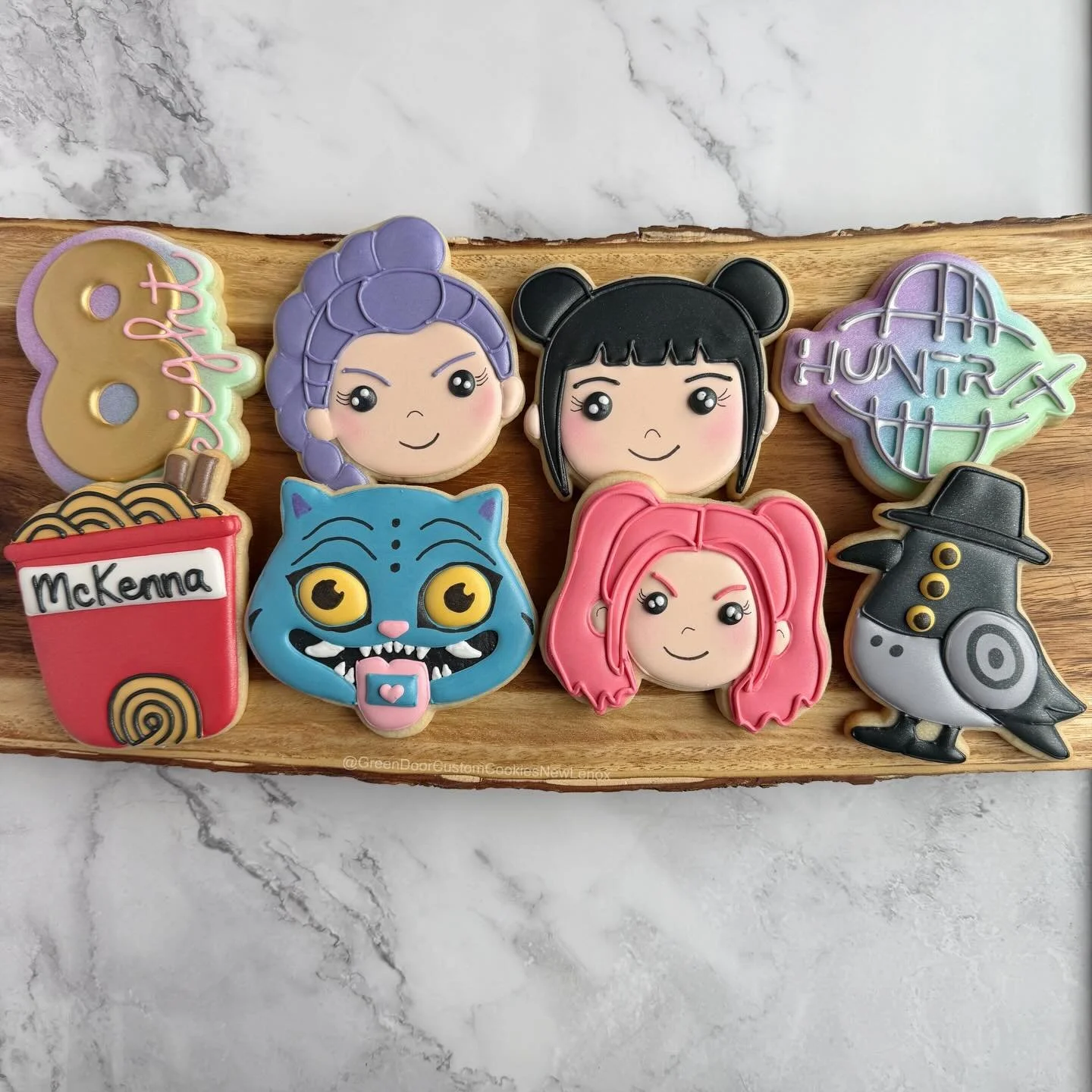 Happy 8th birthday! 🎉 

My kids love this movie, I was so excited to make these cookies. 🤩 

#kpopdemonhuntercookies #newlenox #newlenoxillinois #birthdaycookıes #royalicingart