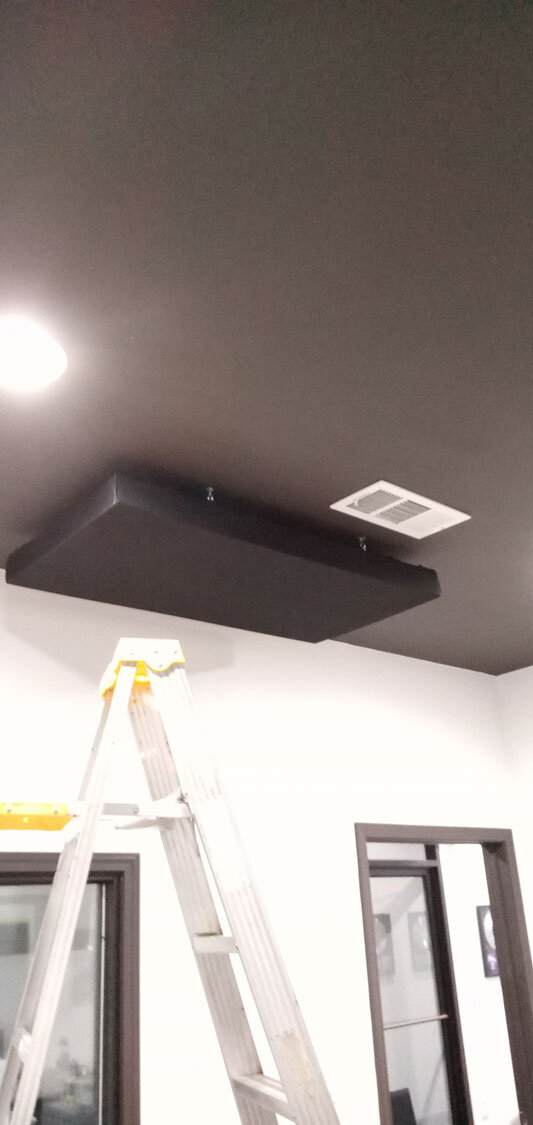 ceiling.jpg