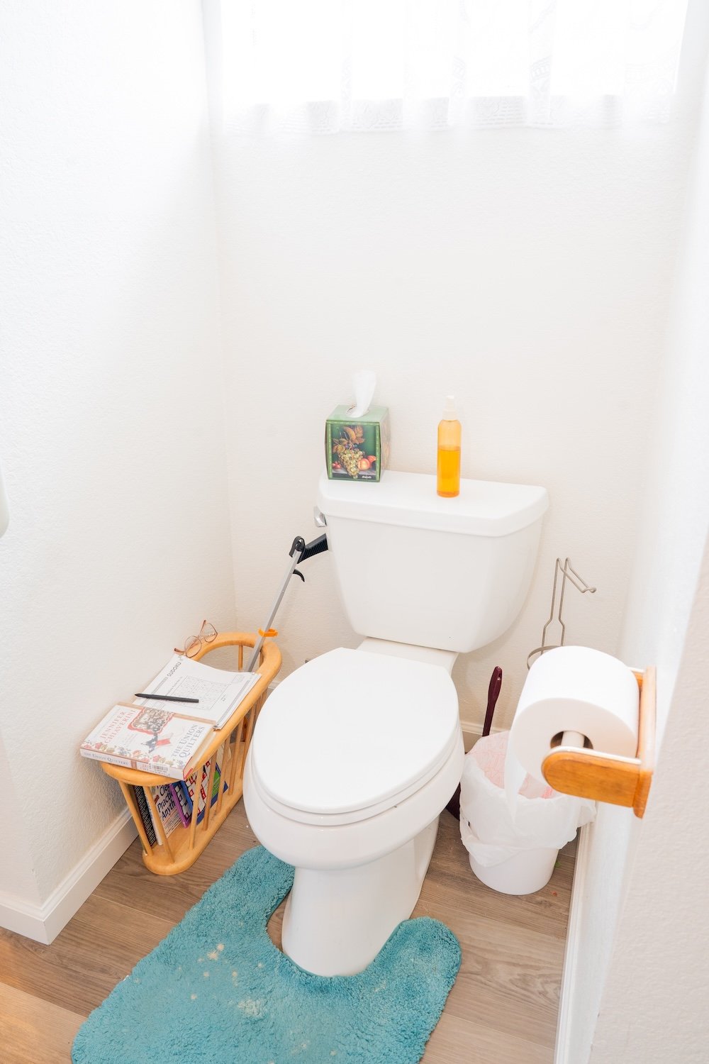 28 master bathroom.jpg