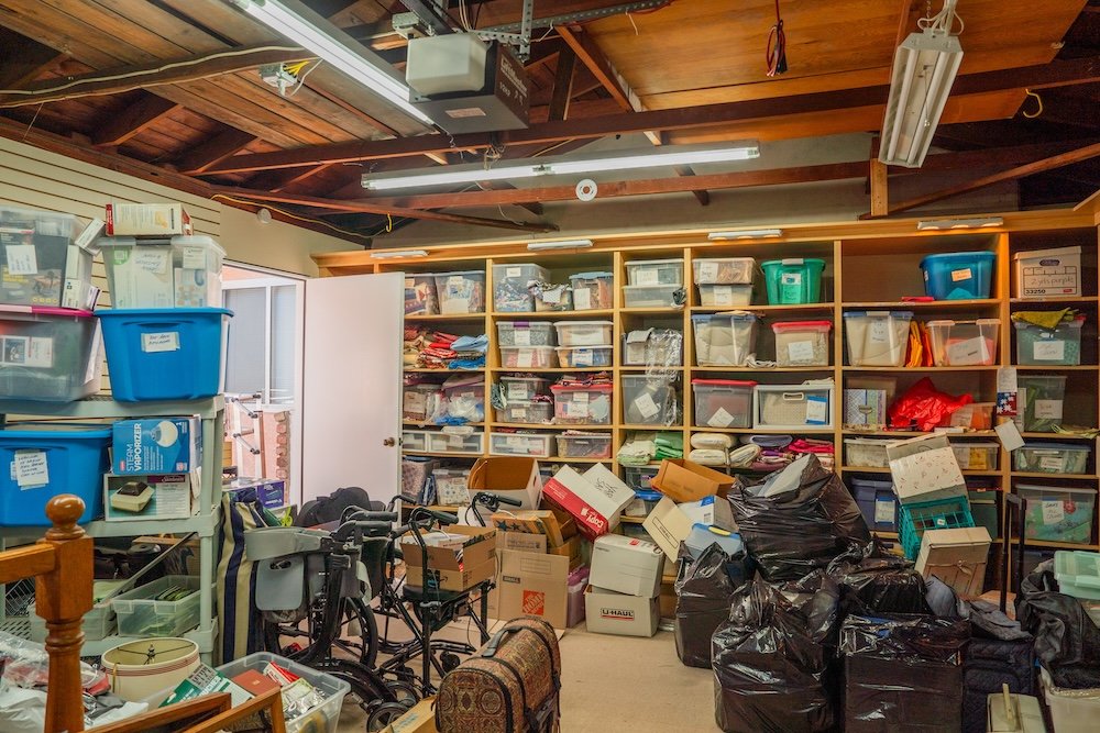 48 garage.jpg