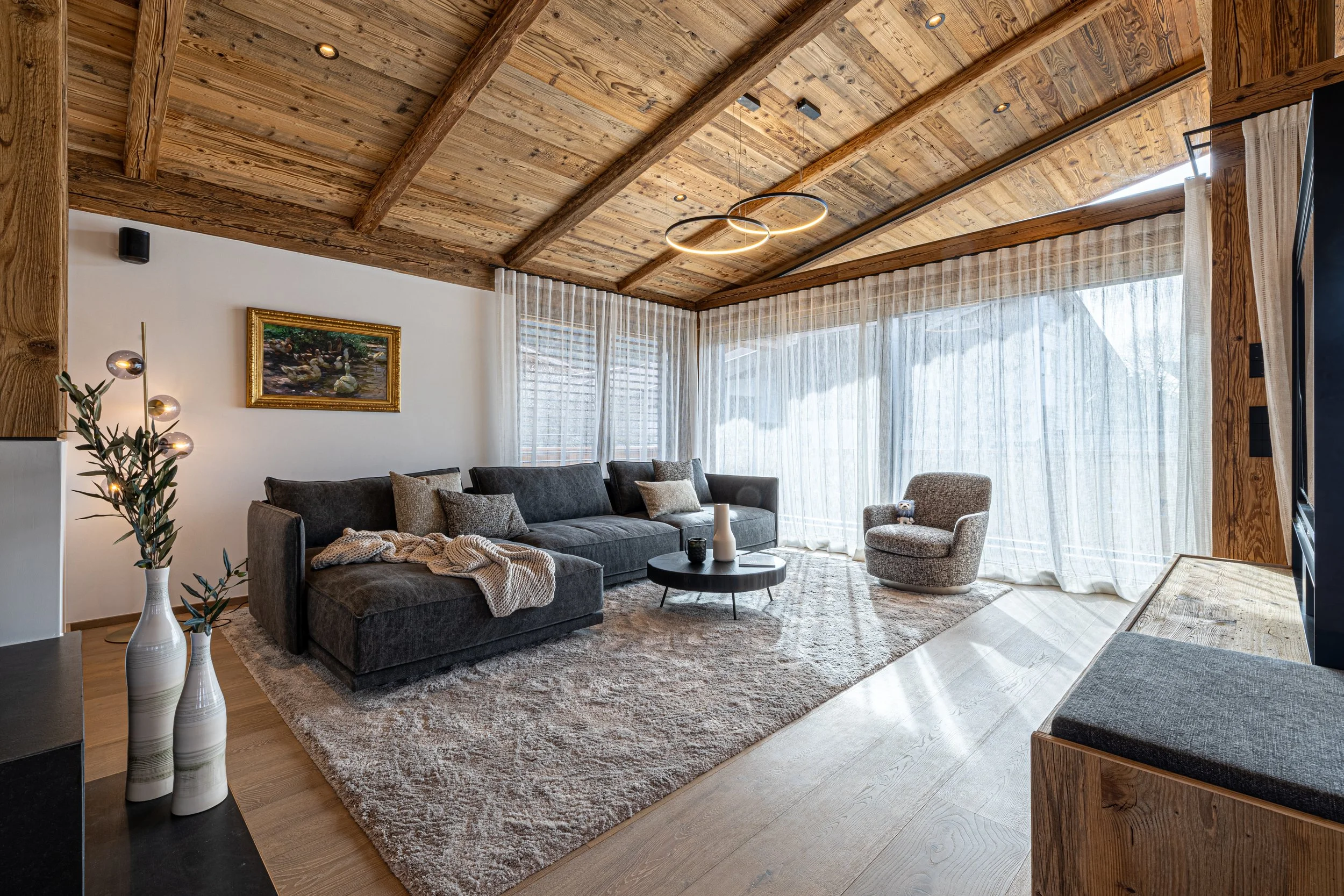 Real Estate Modern Wood