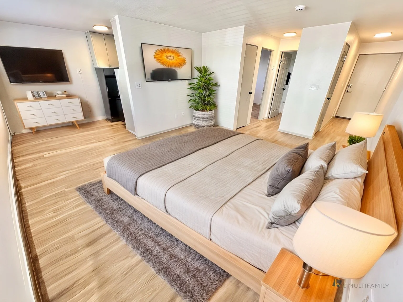 IMG_9163 - Bedroom - Scandinavian - 18.jpg