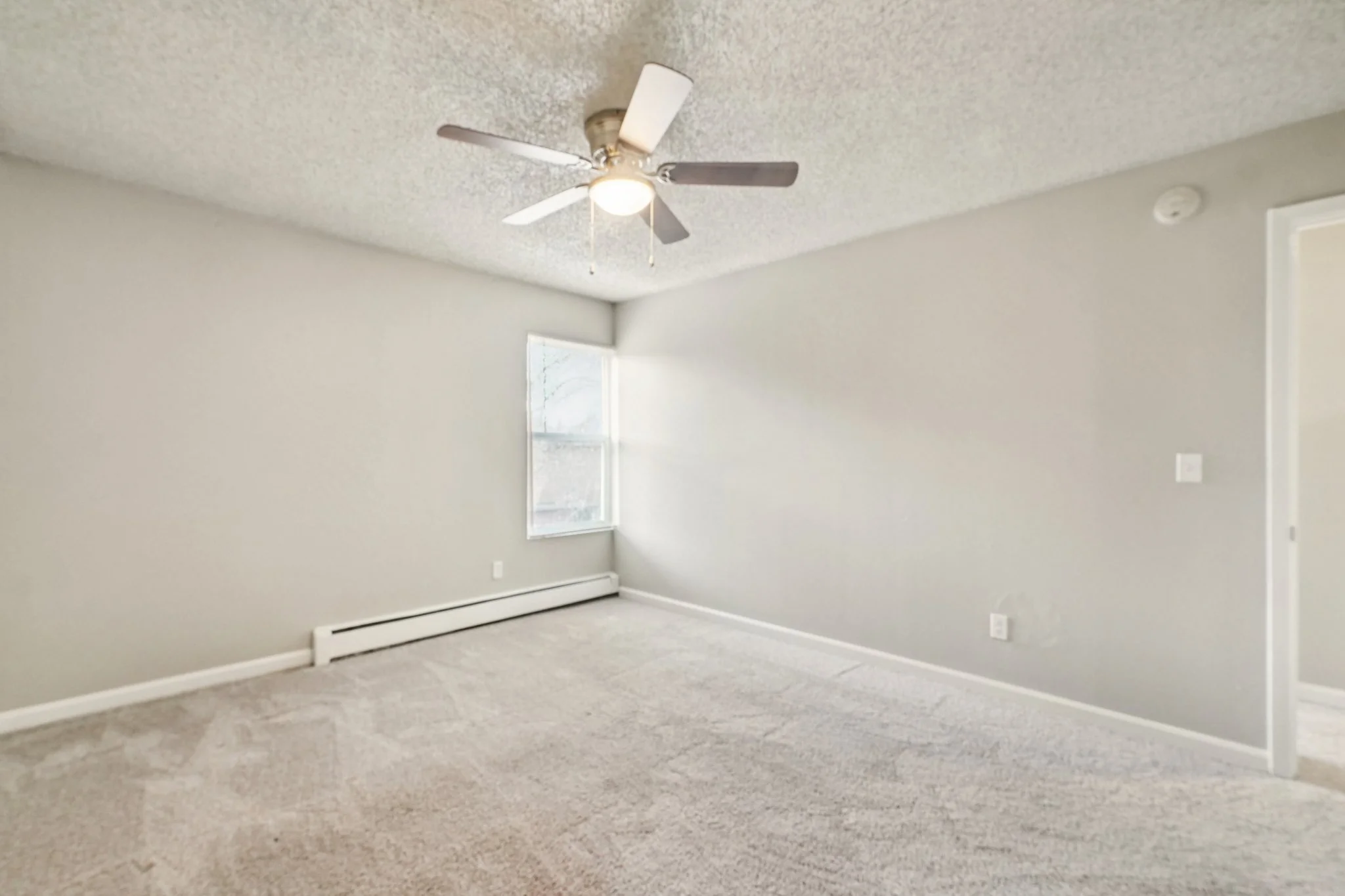 63-web-or-mls-10165 W 59th Ave Apt 5-S0801-019.jpg