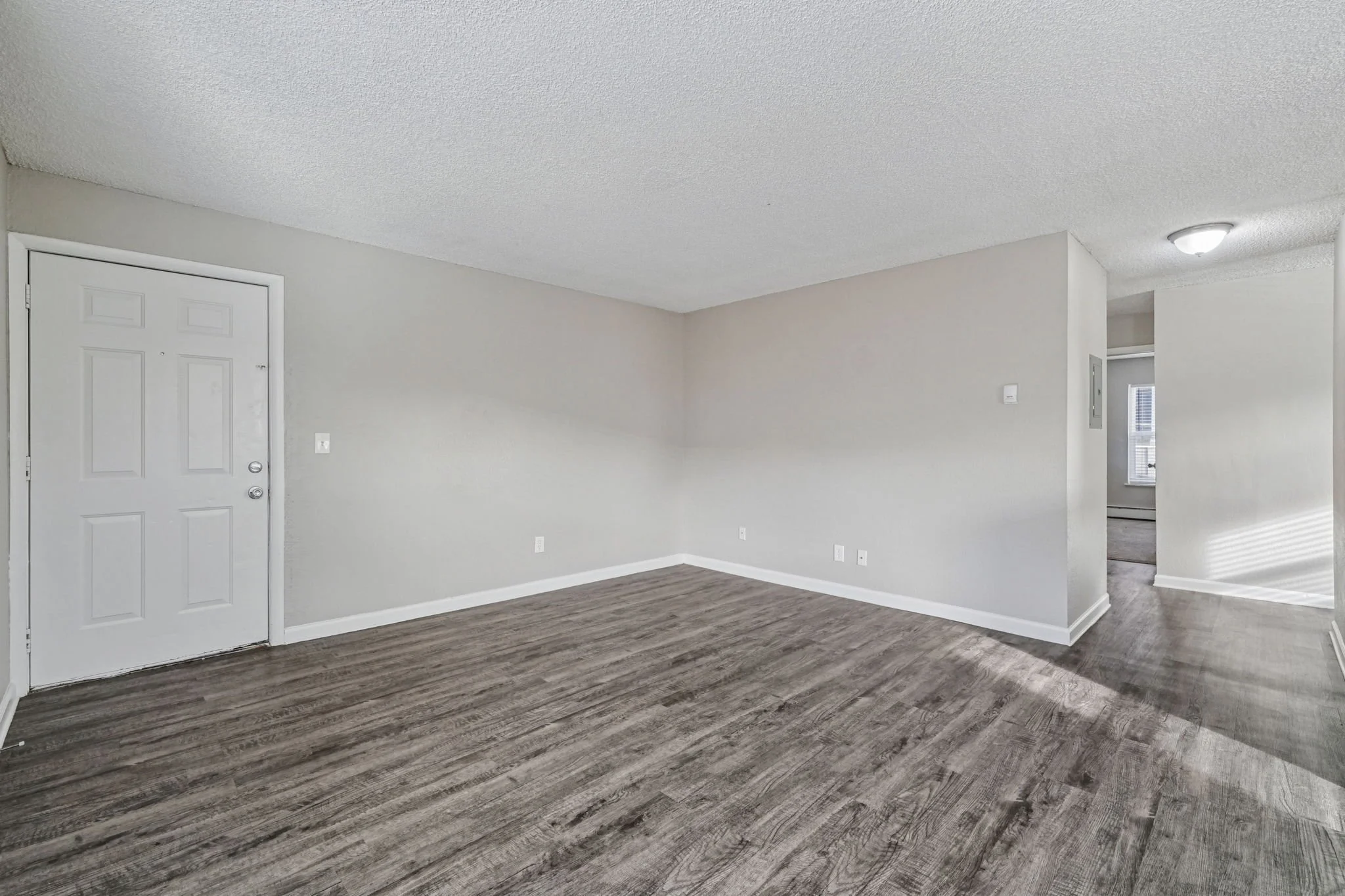 6-web-or-mls-10165 W 59th Ave Apt 16-S0801-006.jpg