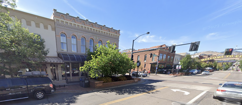 1204 Washington