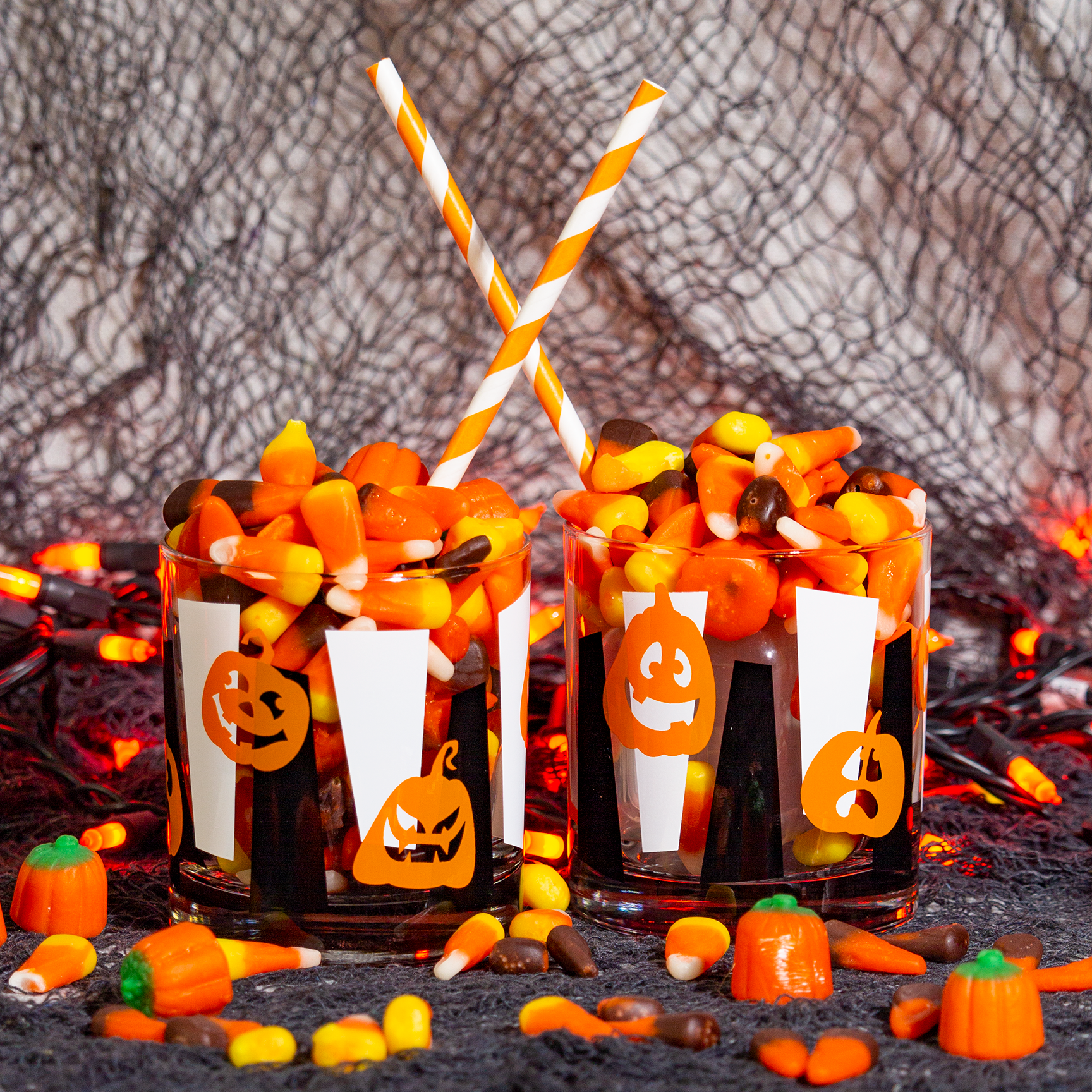 Retro Googie Pumpkin Jack-O-Lantern Halloween Barware Rocks Cocktail Drinkware Glassware Glasses