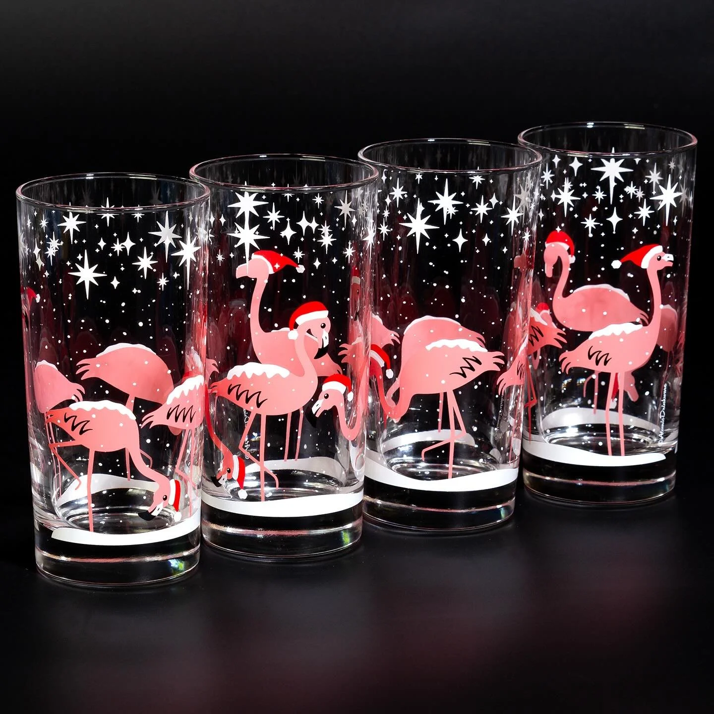All of these holiday beauties are now available in our shop as singles! 
🎄🦩❄️
Small batch retro drinkware
Dishwasher safe!
Hand-printed in the USA on genuine Libbey glassware
