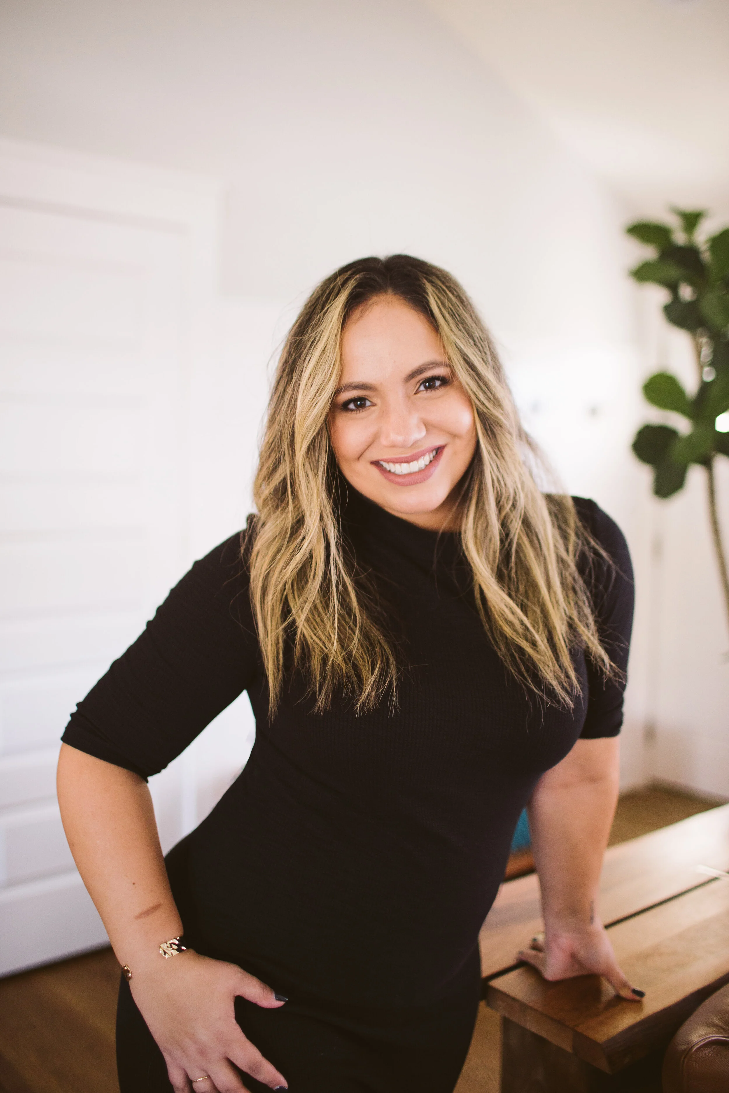 Episode 15. Building a Thriving Business While Working a 9:5