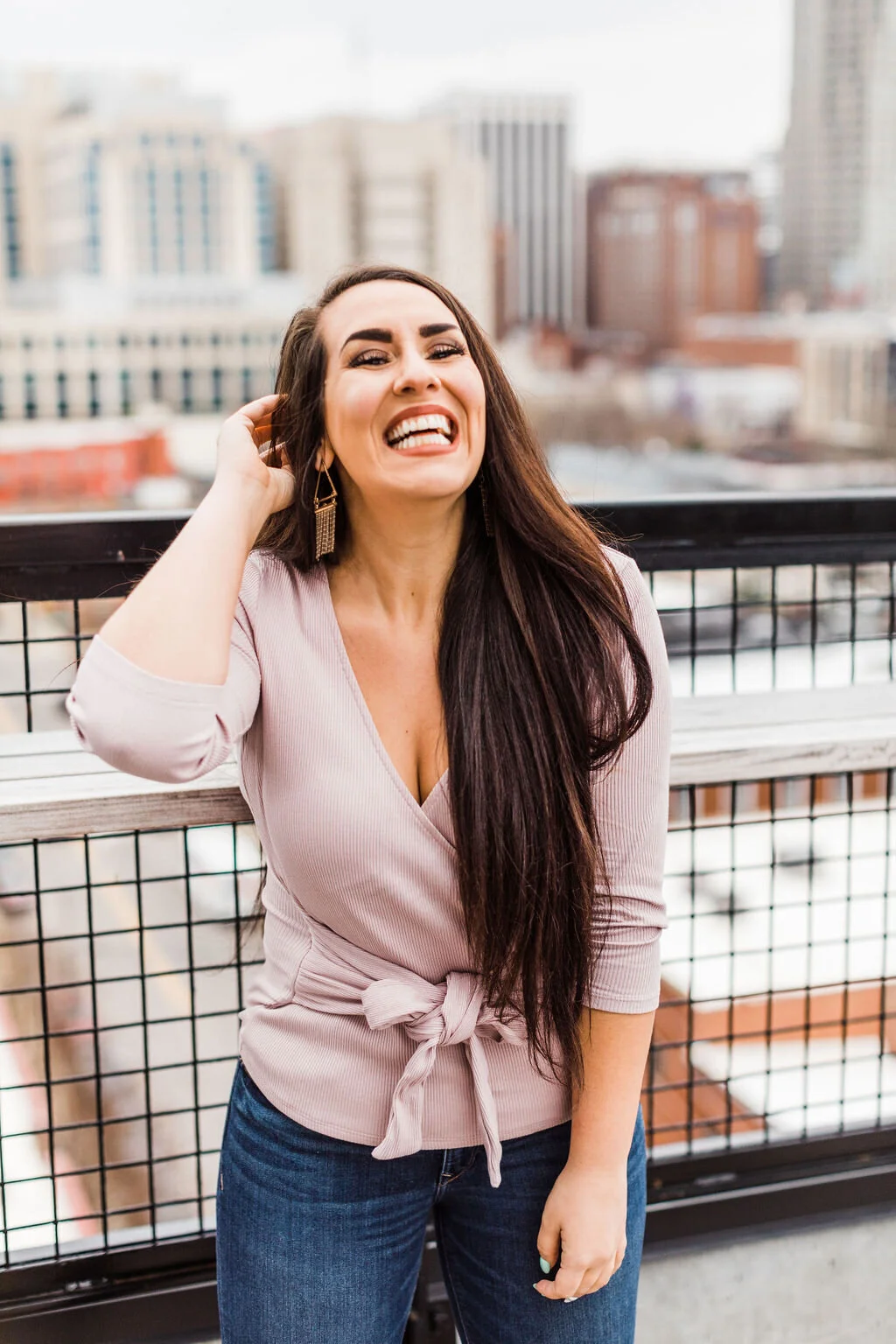 Episode 32. What Your Website Needs to Convert