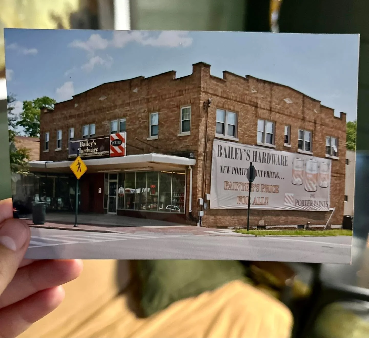 Another Friday is coming and going, but today we’re taking a minute to remember that 5 years ago, today, we opened our doors π₯Ήπ
This building (previously a hardware store) has been a staple in the neighborhood, and we’re thankful to be