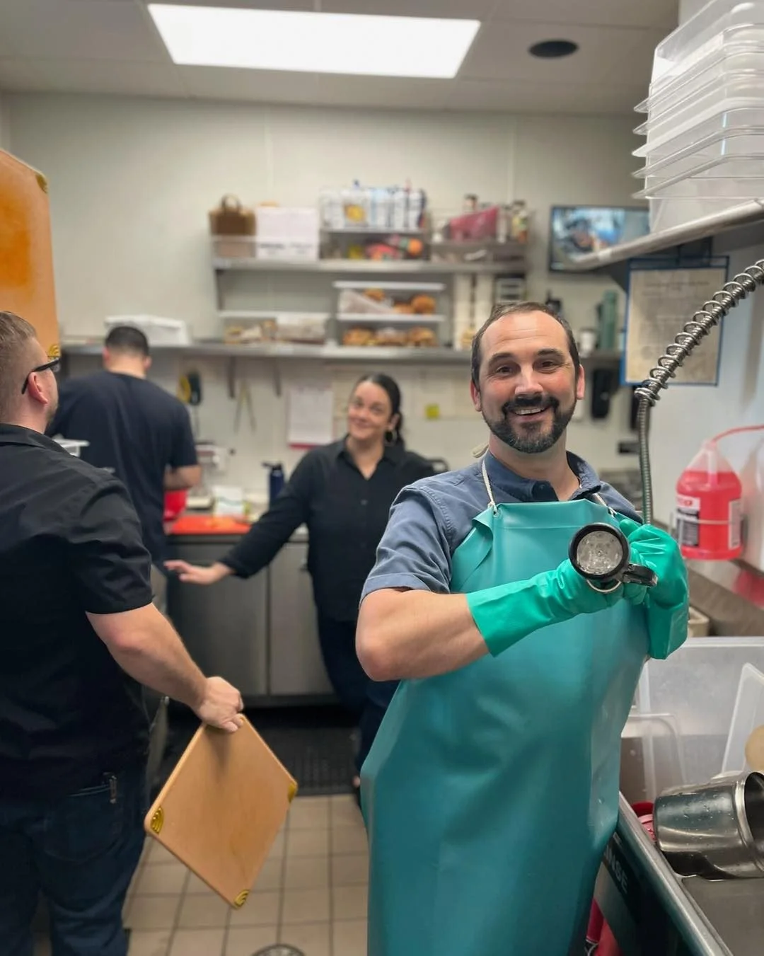 Today is no ordinary Wednesday, friends&hellip;
IT&rsquo;S BRYAN&rsquo;S BIRTHDAY! 🥳🥳🥳

Bryan always has us laughing with his quick wit and imaginative humor 🤪 He is an invaluable part of the team and piece of what makes this little cafe feel lik