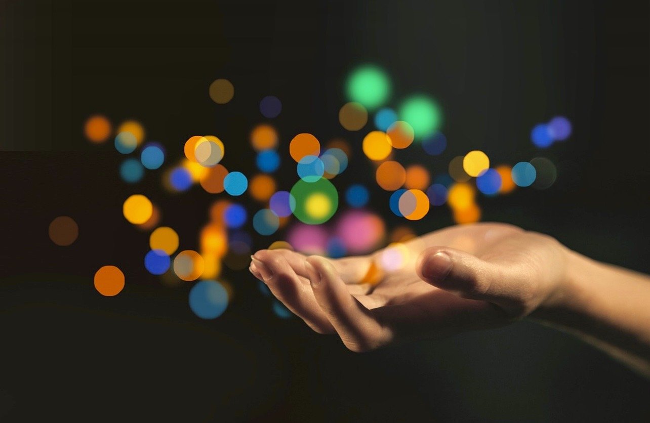 April 1, 2026 at 22:11 ET: Full Moon in Hasta: It’s in your hands