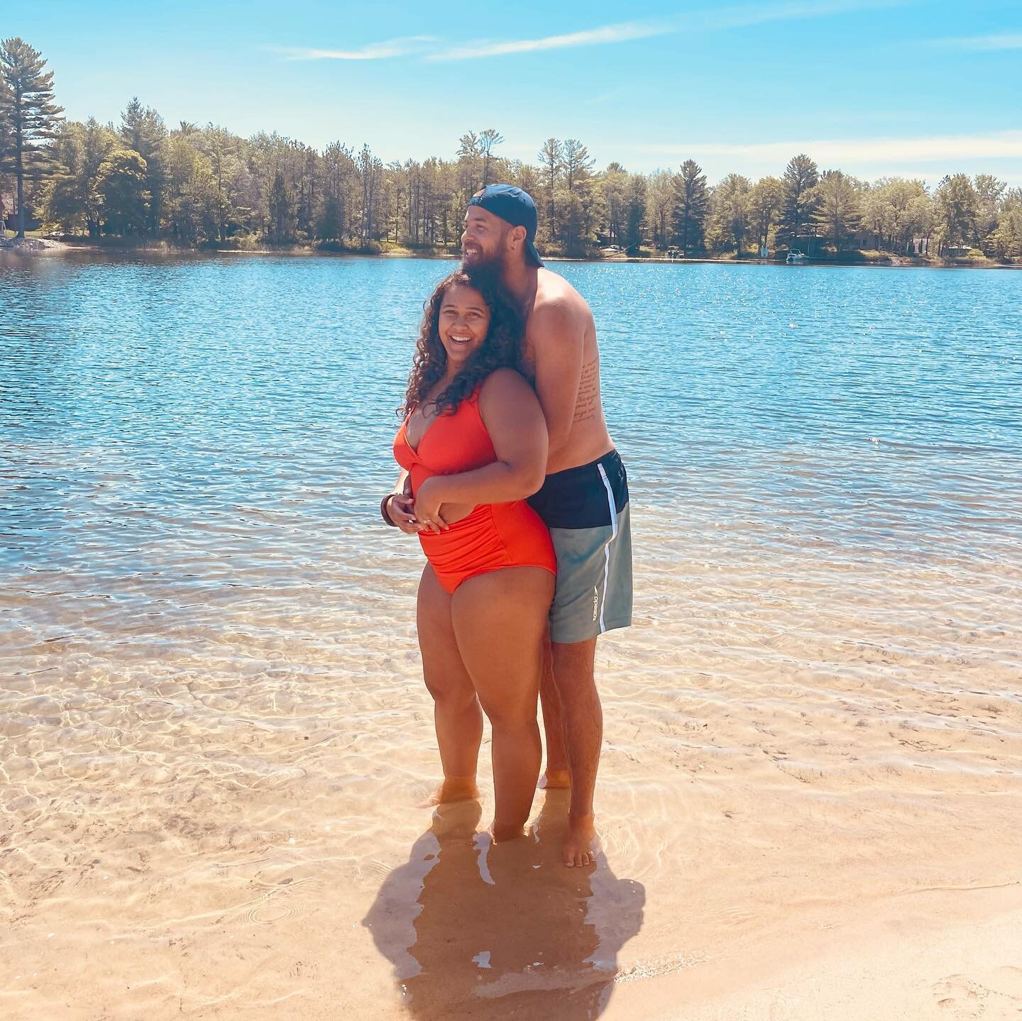 Baby, you summertime fine😍

It was great to unplug and enjoy this weekend with friends. As we get back to work this week, we remind ourselves to slow down and enjoy every moment of life.

What do you have planned for the week?