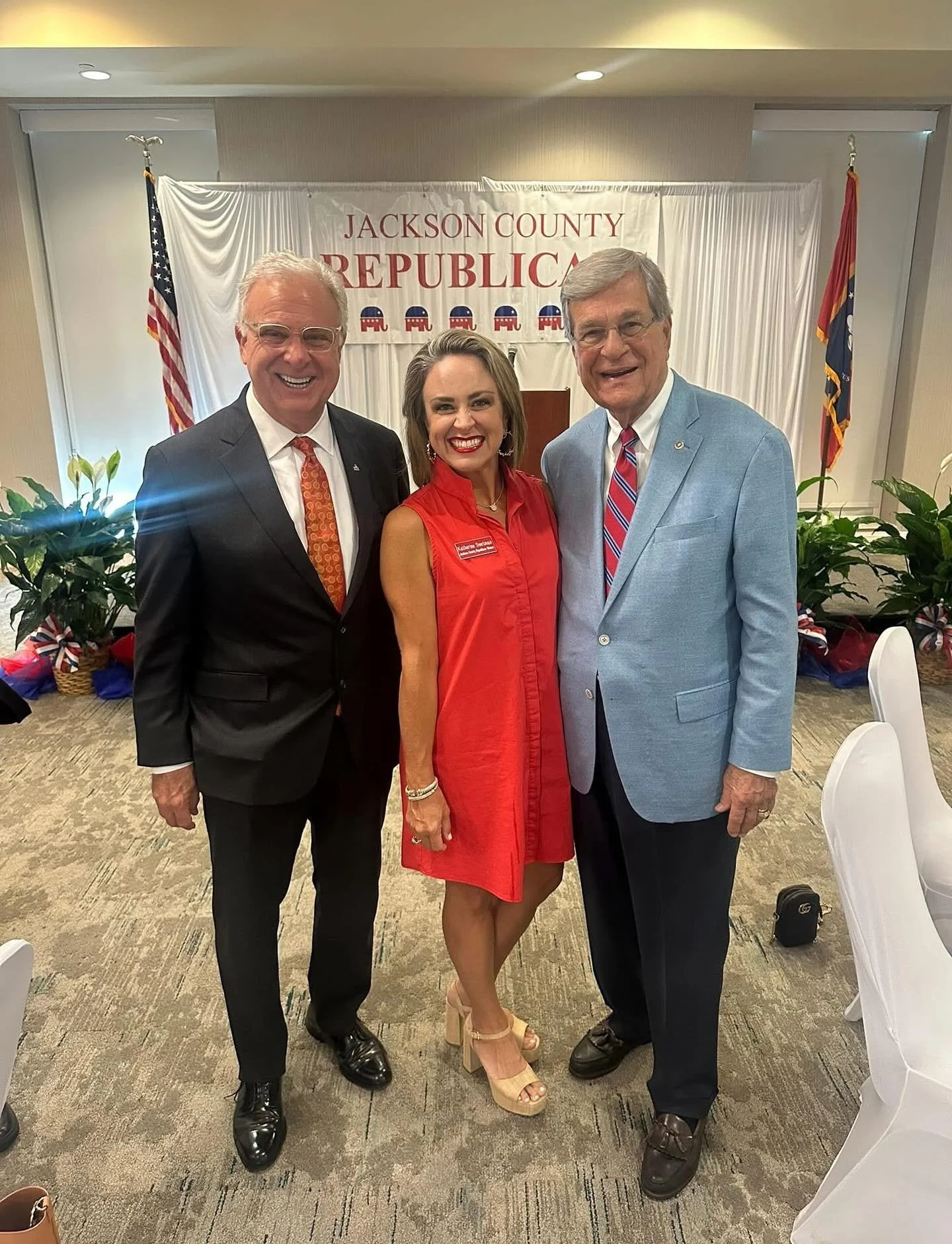 I had a great time today at the Jackson County Republican Women&rsquo;s Founders&rsquo; Day with a few of my favorite Republican women, including my favorite daughter 😉. I was delighted to welcome home Pascagoula&rsquo;s own Senator Trent Lott, one 