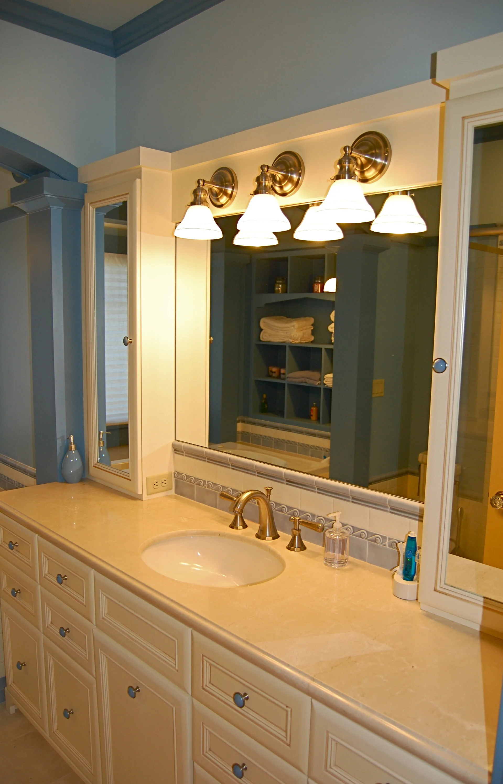 MasterBath-1.JPG