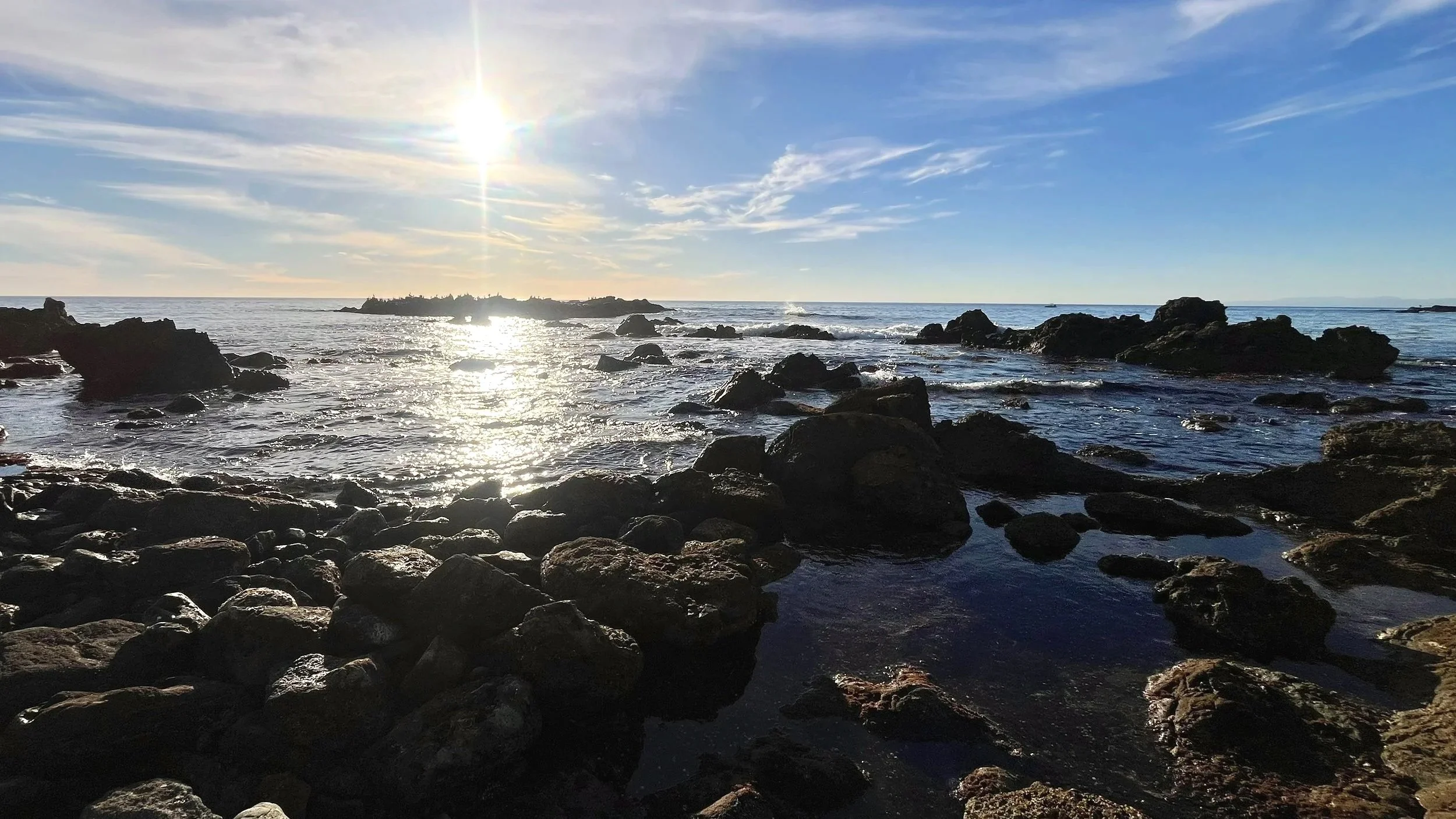 Christmas Tree Cove sunset of Palos Verdes, California