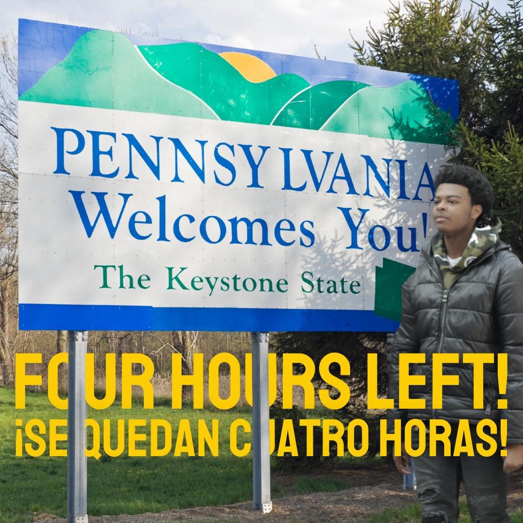 We love this sign. And it loves you too! Only if you vote though. Khirron says you only have four hours left to vote! Find your nearest polling place and go!

Nos encanta este letrero. &iexcl;Y &eacute;l tambi&eacute;n te ama! Pero s&oacute;lo si vot