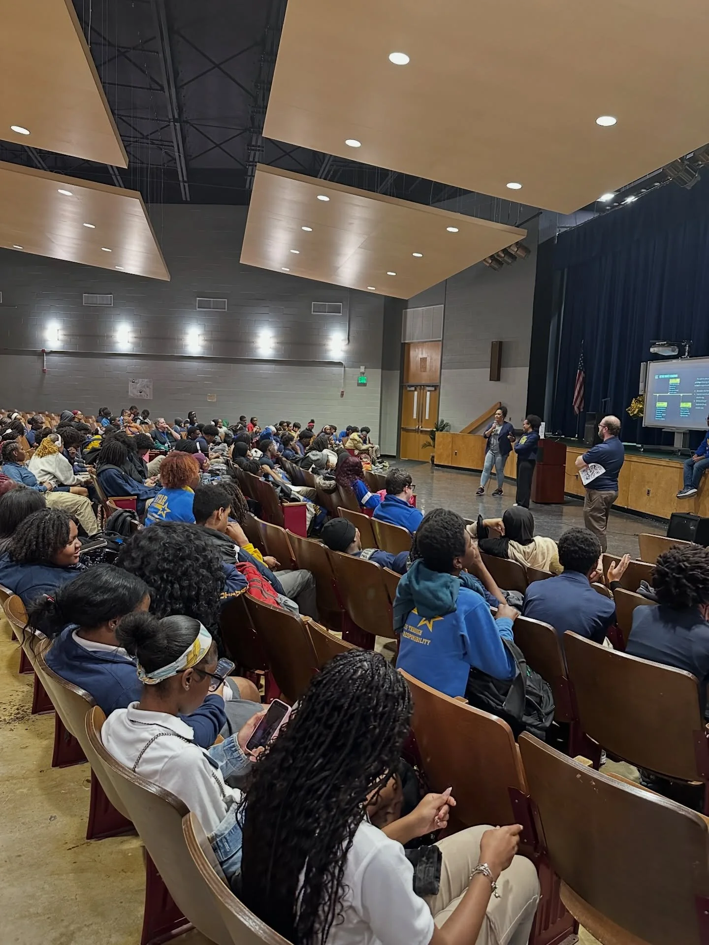On March 9th, our Executive Director, Angelique Hinton, represented PA Youth Vote at the Philly Rises Motivation event 🙌🏽

In partnership with the City Commissioners of Philadelphia and the School District of Philadelphia, we delivered a 2026 voter