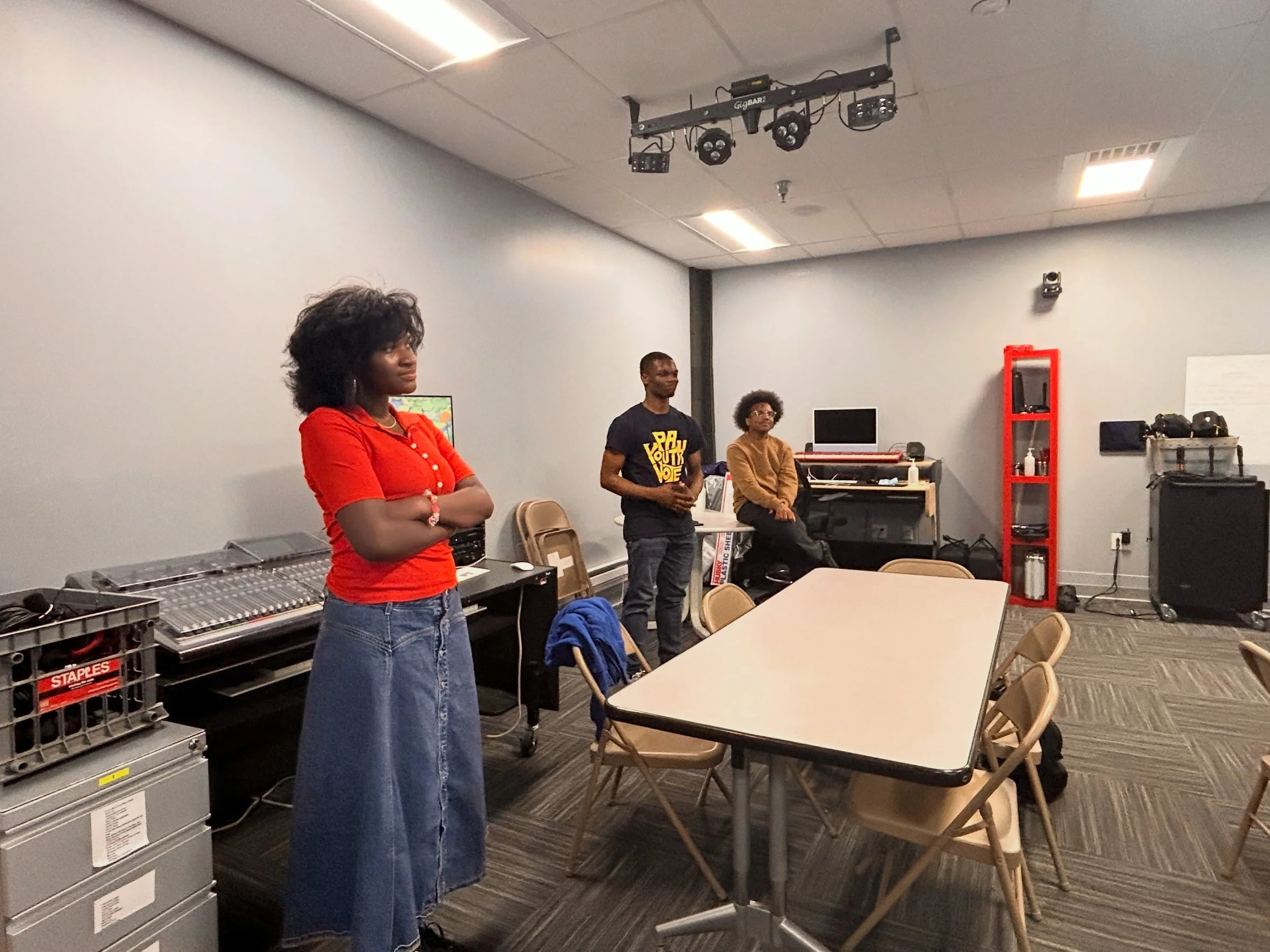 Our PAYCE program kicked off its very first in-person session on March 31st 🙌🏽

Students had the opportunity to tour PSTV, led by their staff, getting a behind-the-scenes look at the space and all it has to offer 🎥

After the tour, the group gathe