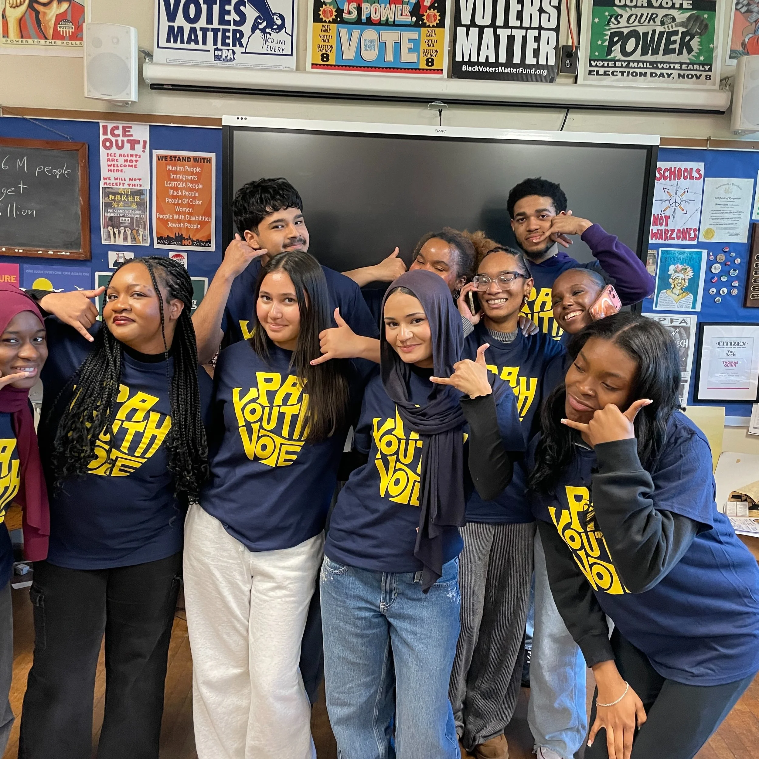 Our high school GOTV phone bankers killed it last week! Students from @centralhighvotes, @northeasths1, @franklinlearningcenterhs, @parkwayccmc, @academyatpalumbohs, and others dialed the phones of 30,625 newly registered 19-20-year-olds to share non