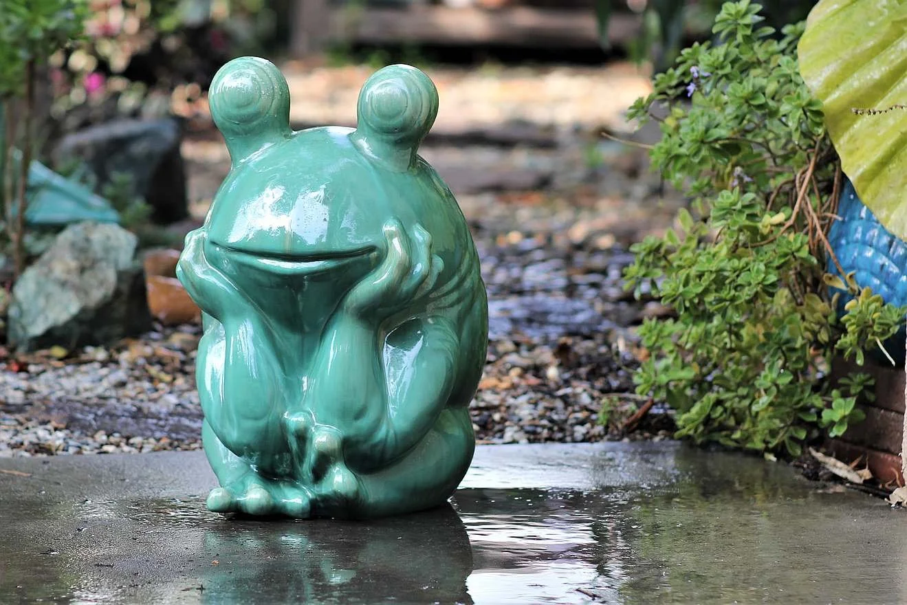 Gallery - Garden Art Accessories - Le Beau - 007_q61.jpg