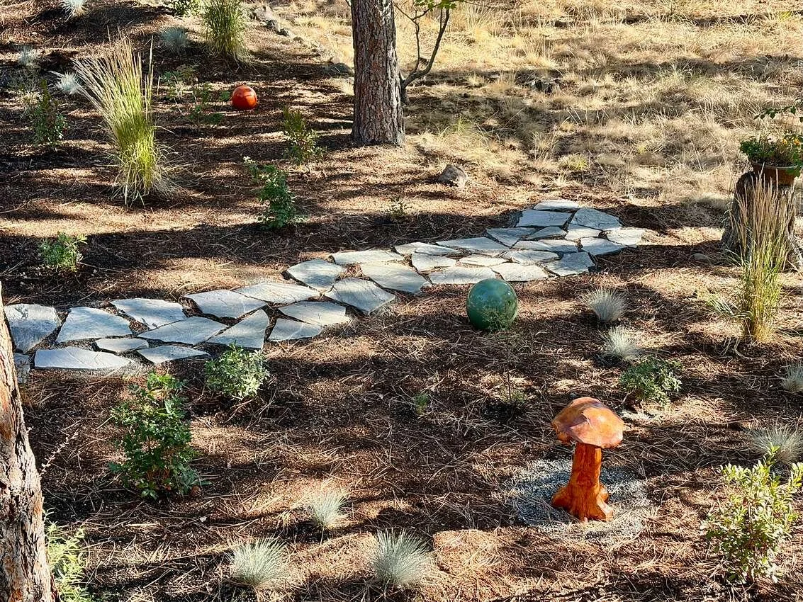 2026_PIW_Garden_Art_HM_Molly_Mount.jpg