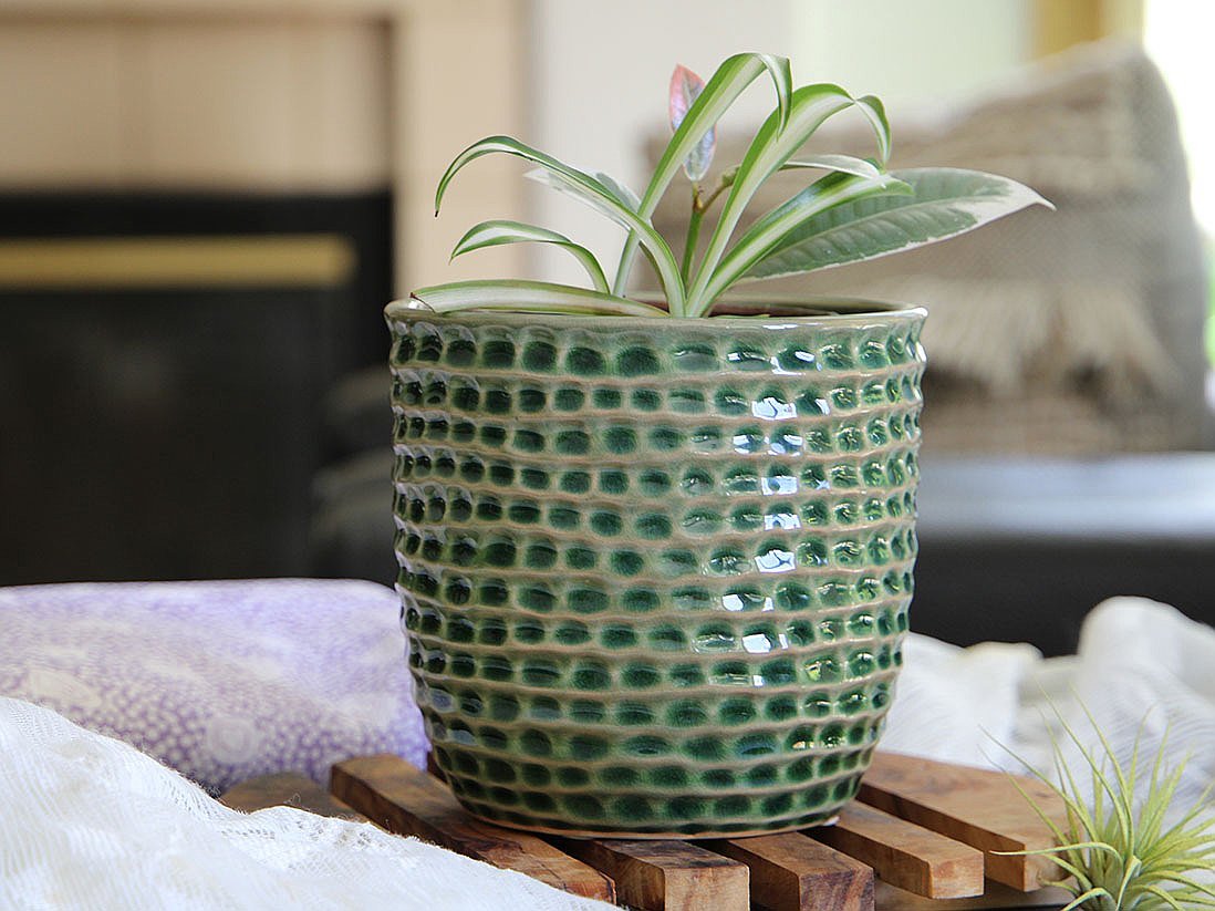 Gallery - Indoor Pottery - Palm Springs - 005_q86.jpg