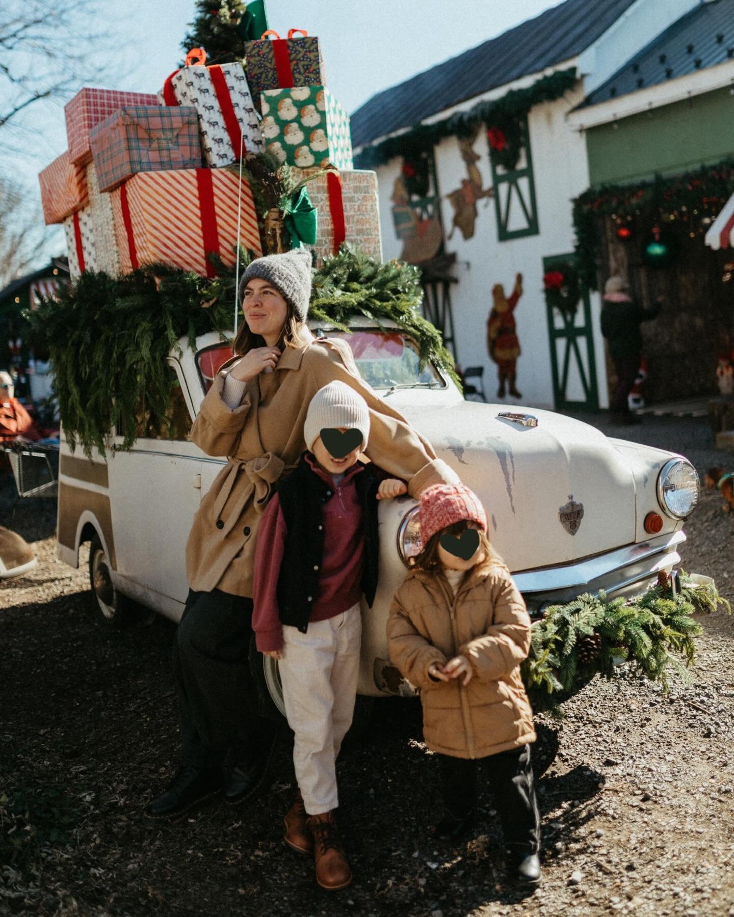Did our own Christmas photos (per usual) and thanks to a passerby for one group iPhone photo of us🎄Happy December 1st!