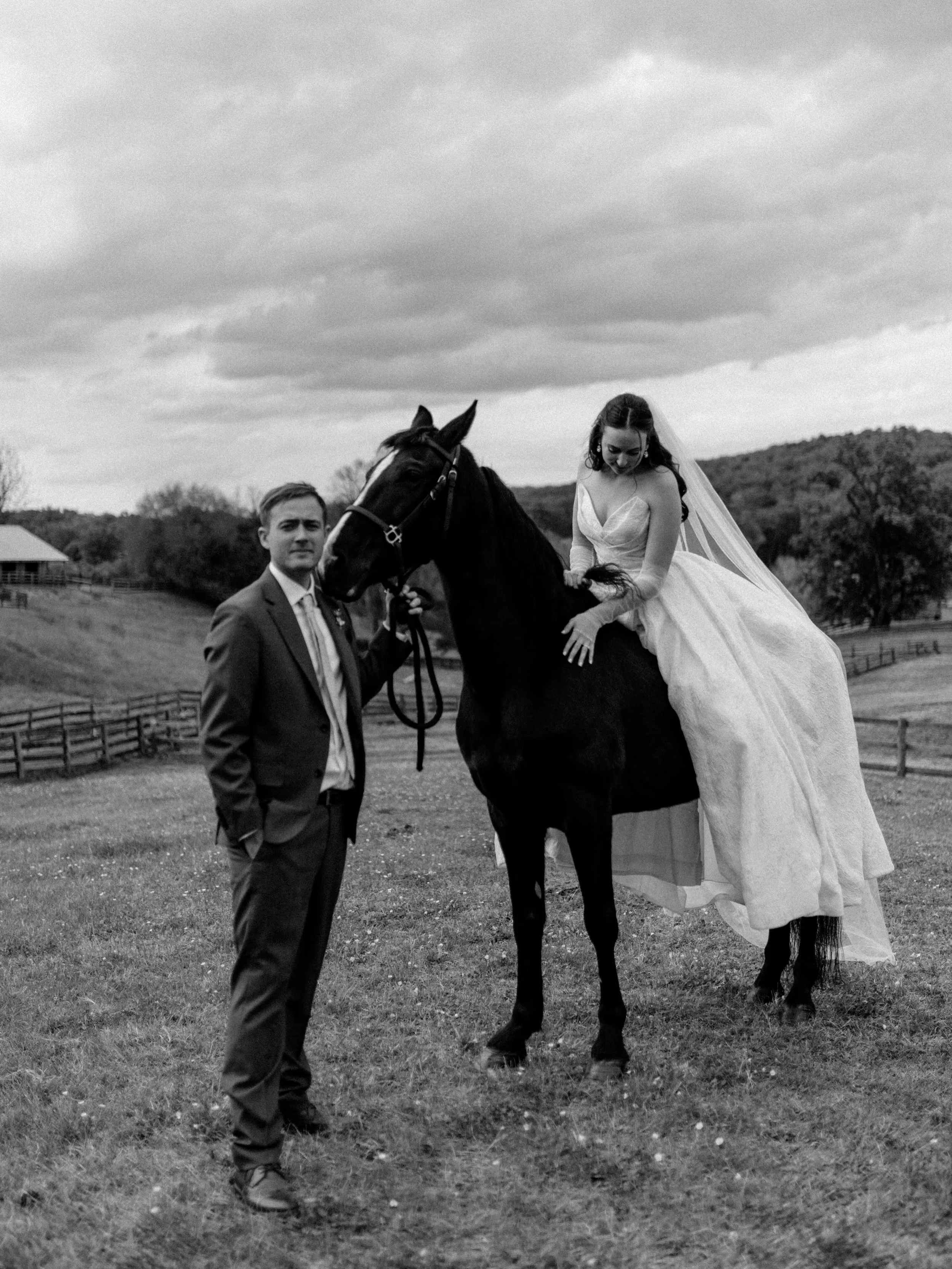 What a dreammm to photograph Lindsay and Cam getting married on her private family farm &mdash; her childhood home! The coziest wedding, where goats led the newlyweds to cocktail hour at the barn and they made just enough time to frolic in the field 