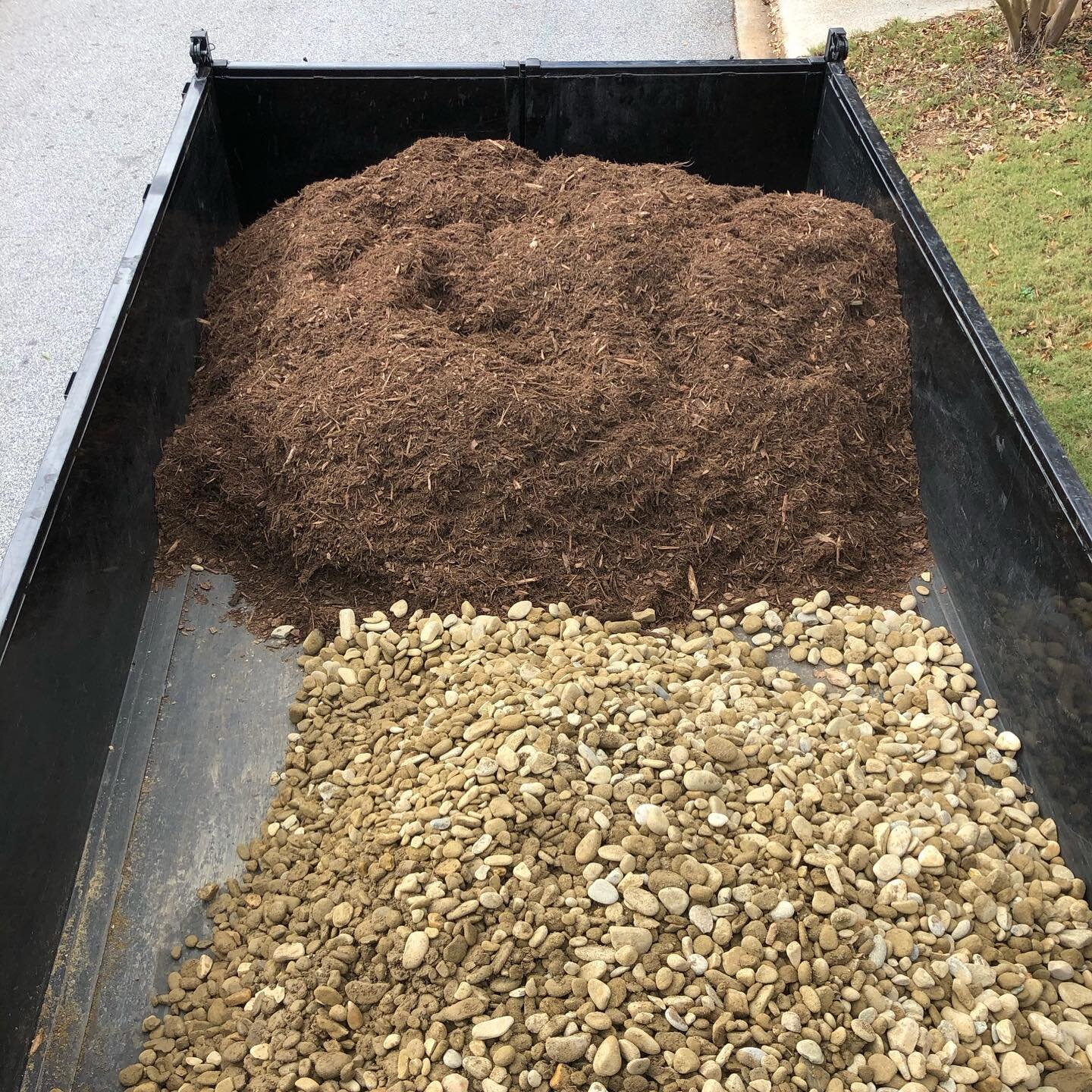 LANDSCAPE INSTALL:

Some fresh mulch and fresh rock to start your Friday. Who&rsquo;s ready for spring?