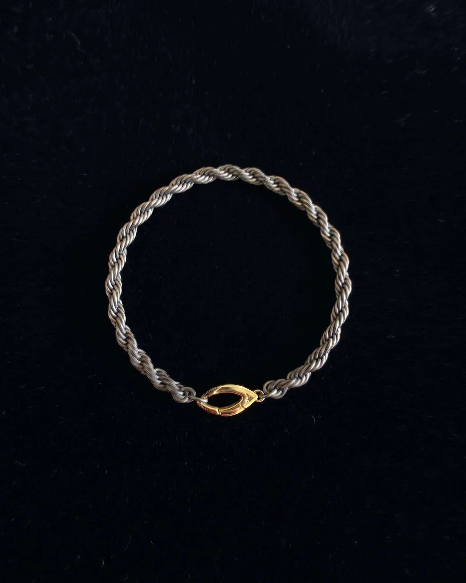 cord bracelet2 .jpg