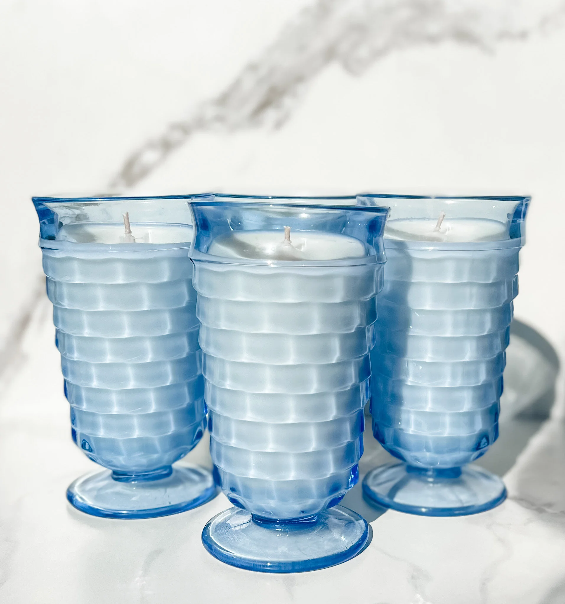 7E495742-5E2F-4025-BFE7-FE813A833604