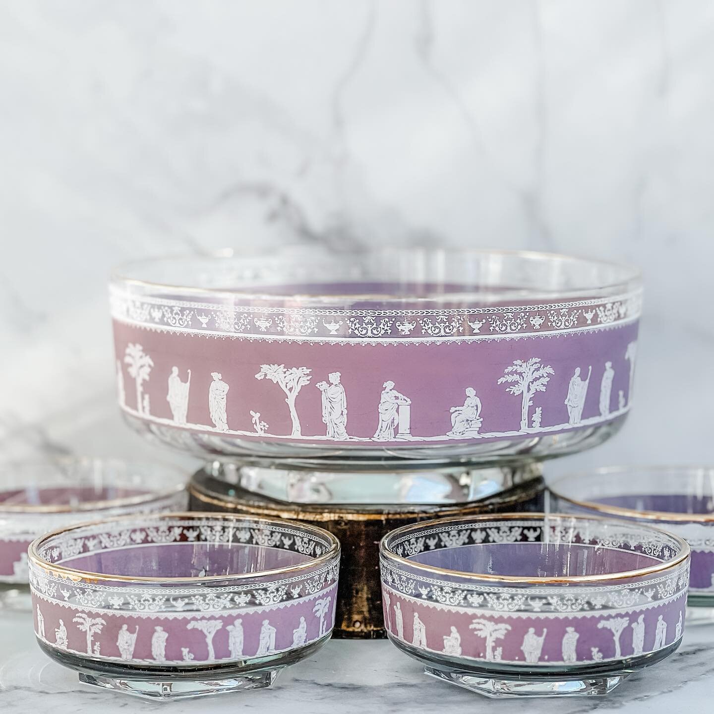 ✨Available in stories✨ 

Story sale live now! 

1950s &ldquo;Hellenic Lilac&rdquo; Set available for custom orders✨ Free local pick-up in Charleston or shipping available with delivery by 🎄🎁