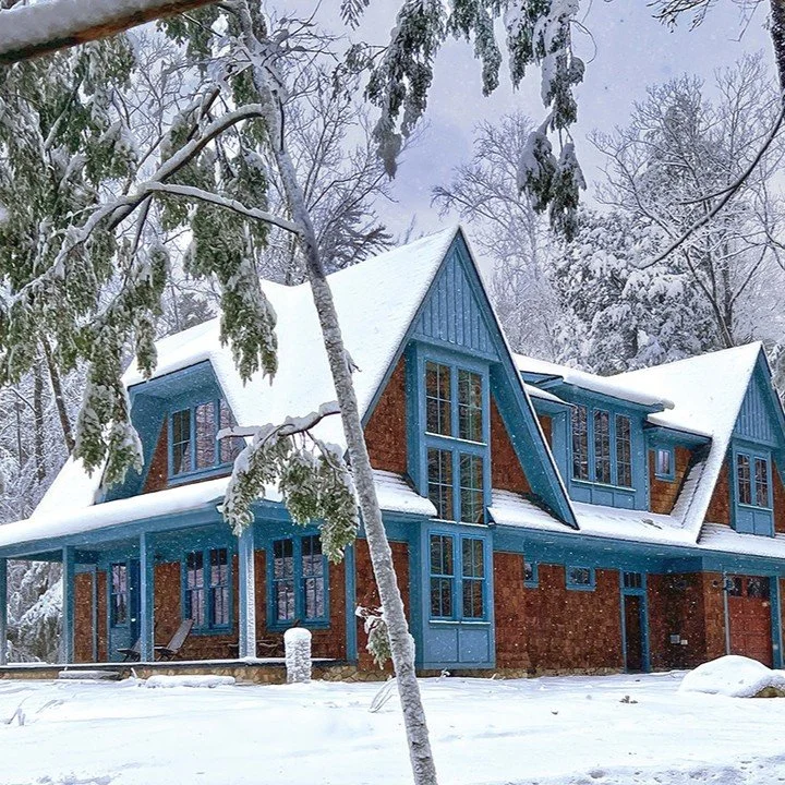 Congratulations to Studio InSitu Architects, Inc. @studioinsitu for winning a 2024 AIA New Hampshire Design Award! 

Citation Award // Excellence in Architecture Design - Residential 

Carriage House 
Moultonborough, NH 

General Contractor: Mike Log